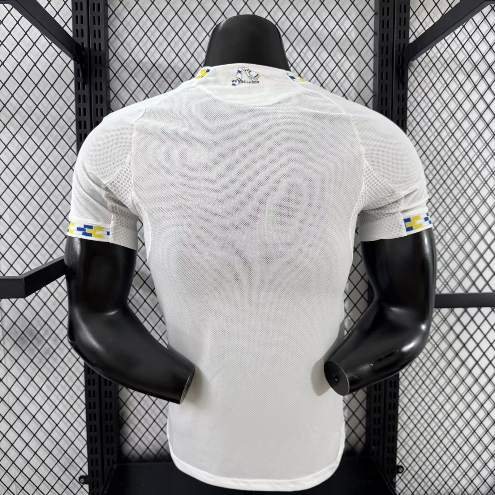 2025-26 Leeds United Home Shirt - Player Edition