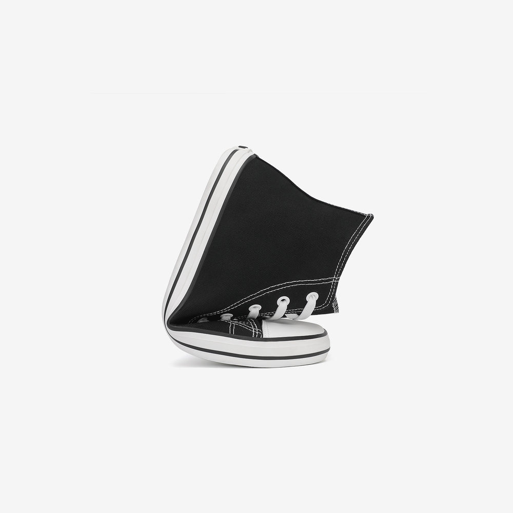 Woman Roam I  - Barefoot Shoes