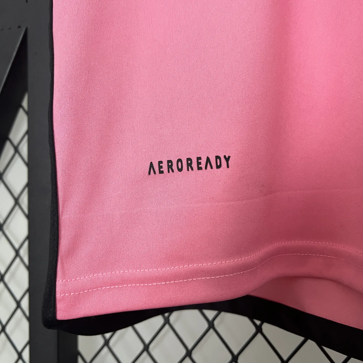 2024/25 Inter Miami Home Soccer Jersey 1:1 Thai Quality-Fans