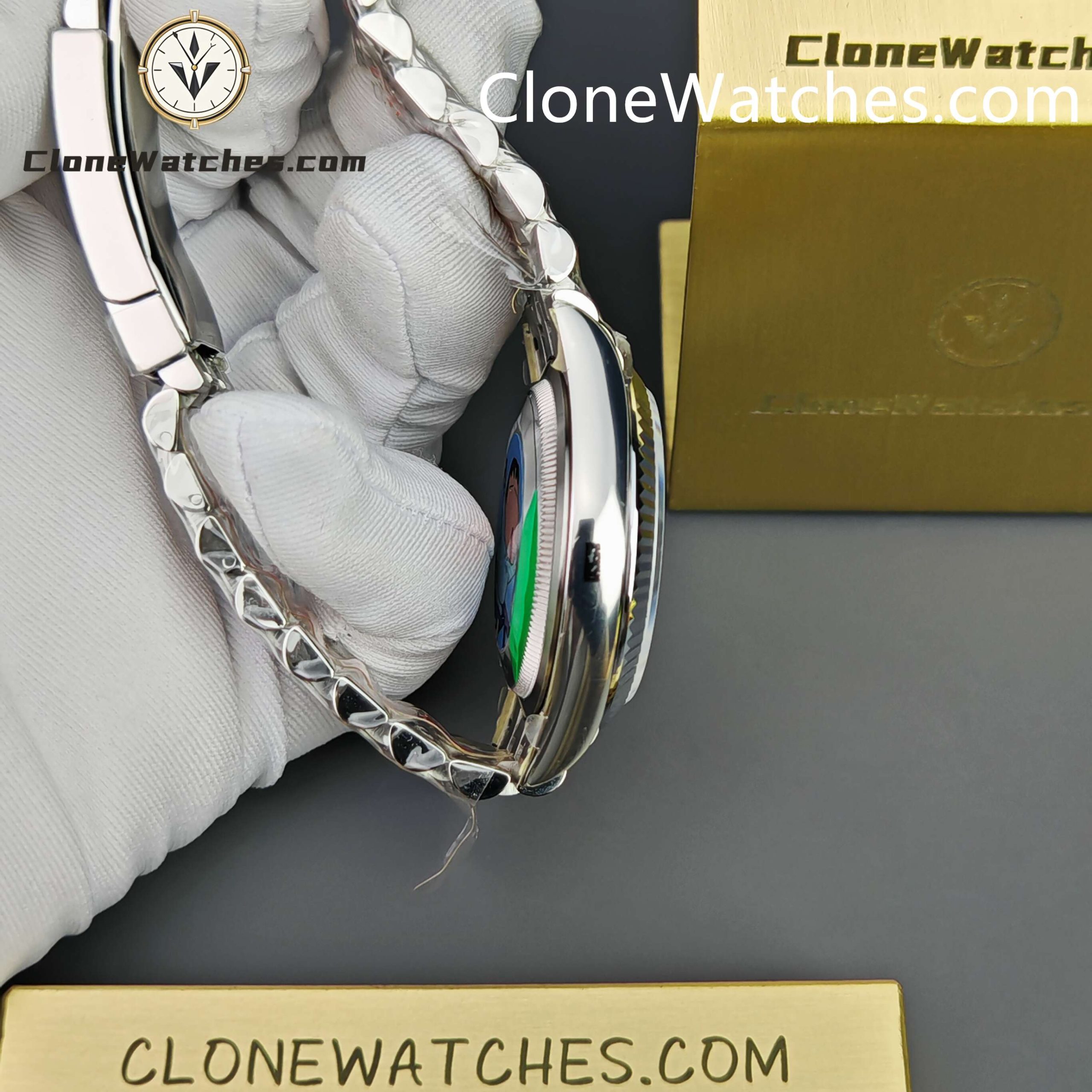 Rolex Super Clone Watches 1:1 DateJust Mother of Pearl Diamond Dial Jubilee 36MM m126234-0019 3235 Movement