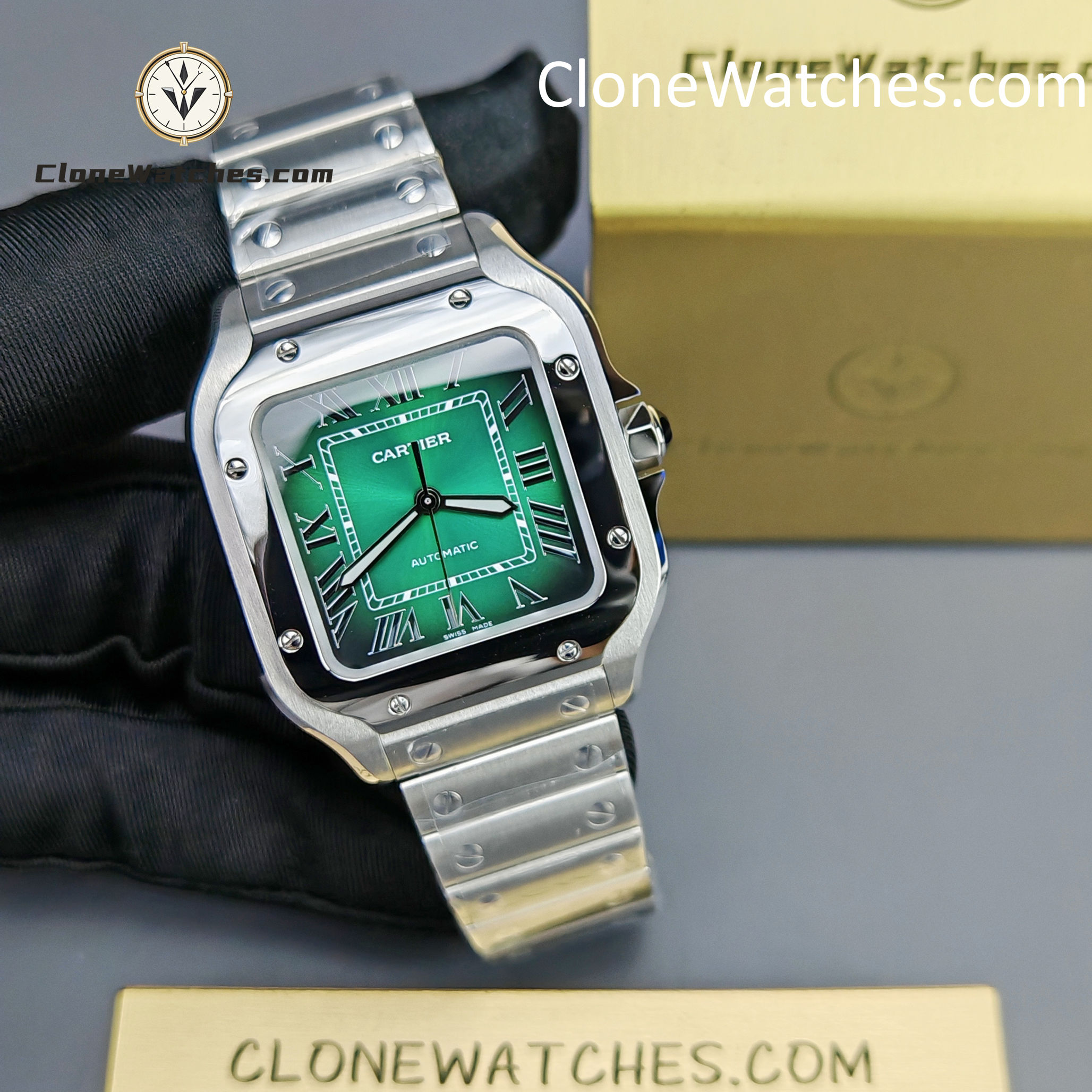 Cartier Super Clone Watches 1:1 Santos Series Green Dial 35.1MM WSSA0061