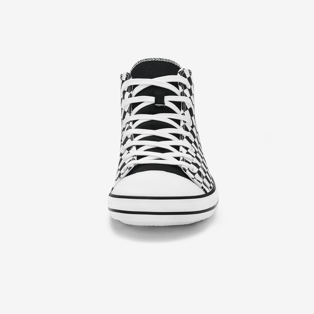 Woman Roam I  - Barefoot Shoes