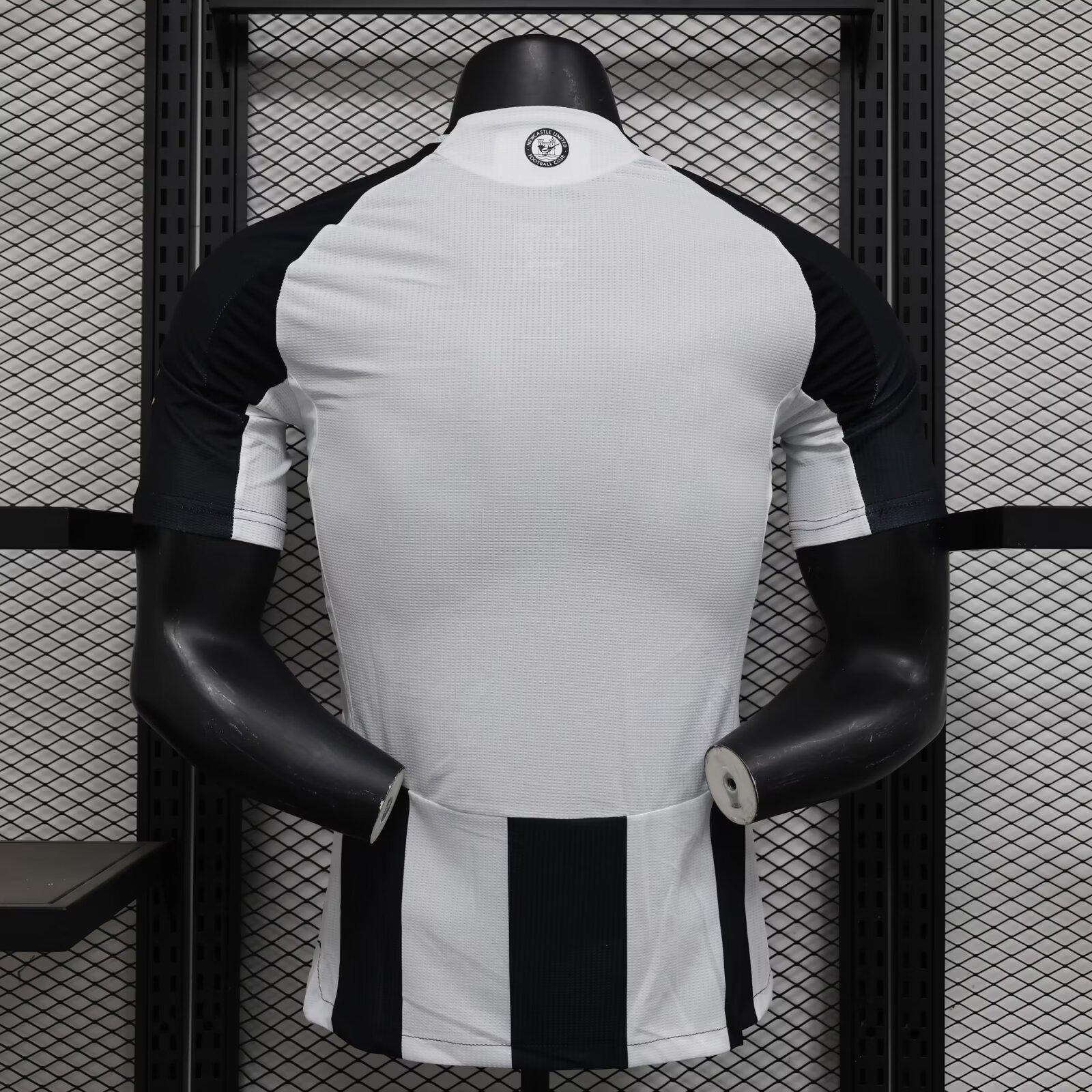 2024/25 Newcastle United Home Player Jersey 1:1 Thailand Quality