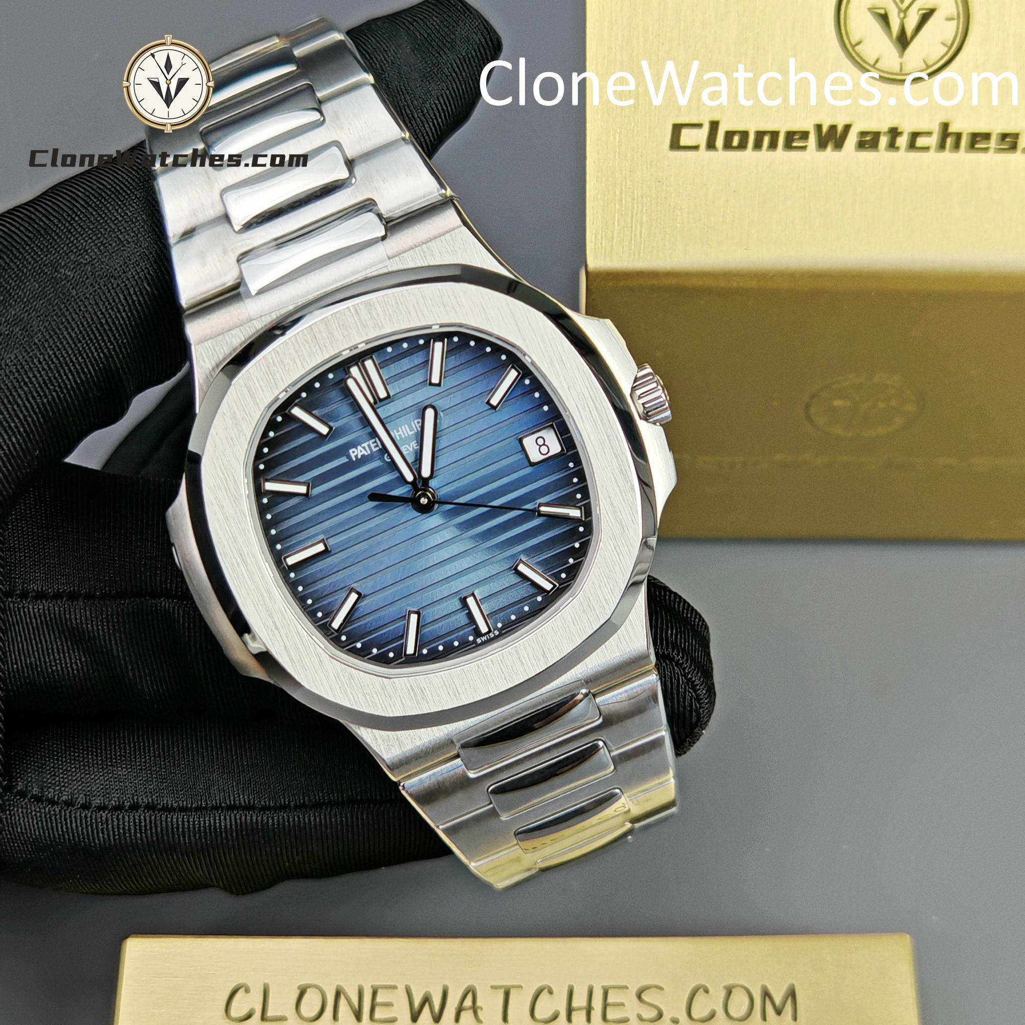Patek Philippe Super Clone Watches 1:1 5811 Nautilus New Clasp