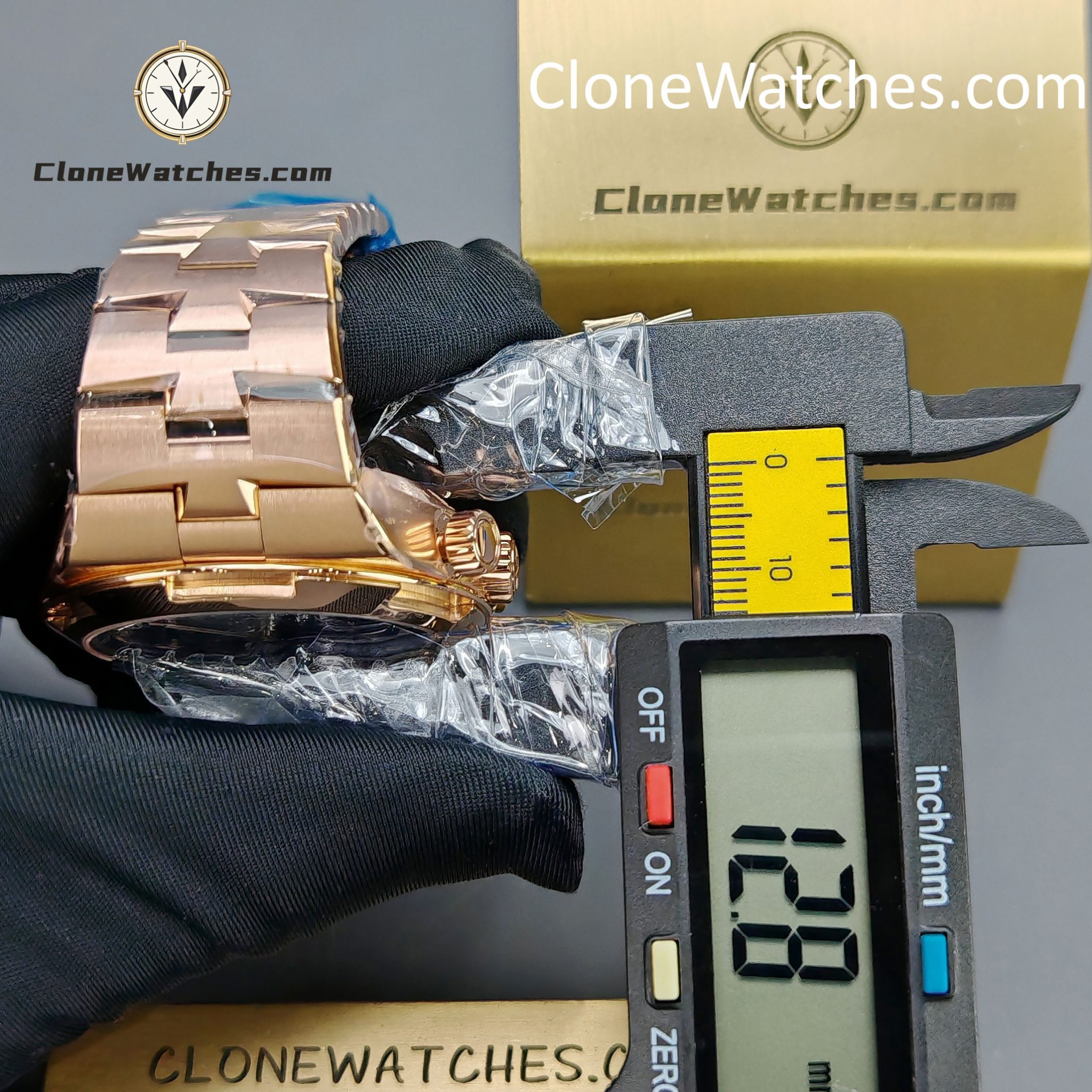 Vacheron Constantin Super Clone Watches 1:1 Overseas Chronograph Rose Gold 5500V/110R-B952 Blue Dial
