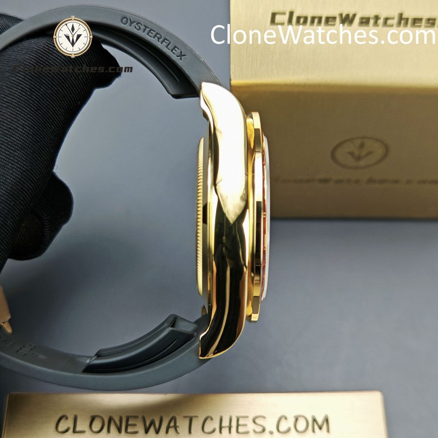 Modified Super Clone Watches 1:1 Rolex Daytona 18K Gold Diamond Bezel 4130 Movement