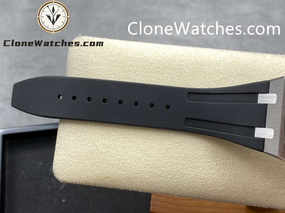 Audemars Piguet Super Clone Watches 1:1 Royal Oak 15400 Black Dial Rubber Strap