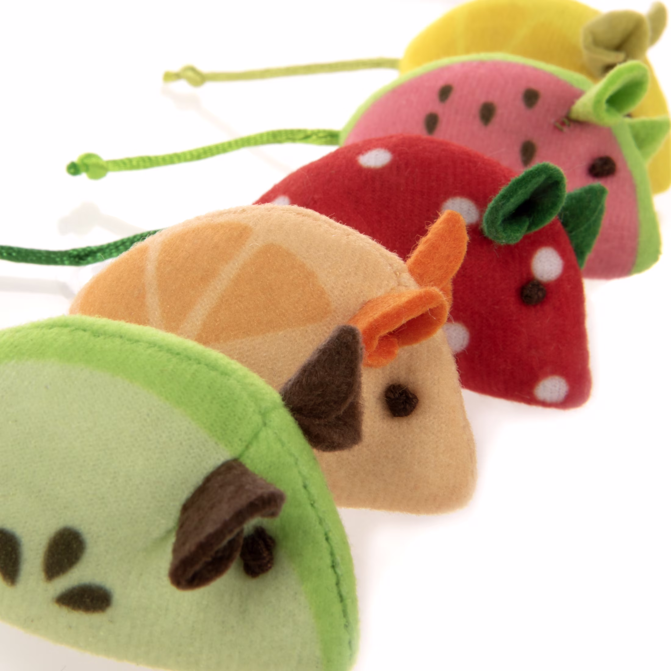 SmartyKat Skitter Slices (Set of 5) Soft Plush Catnip Mice Cat Toys Filled with Pure & Potent Catnip