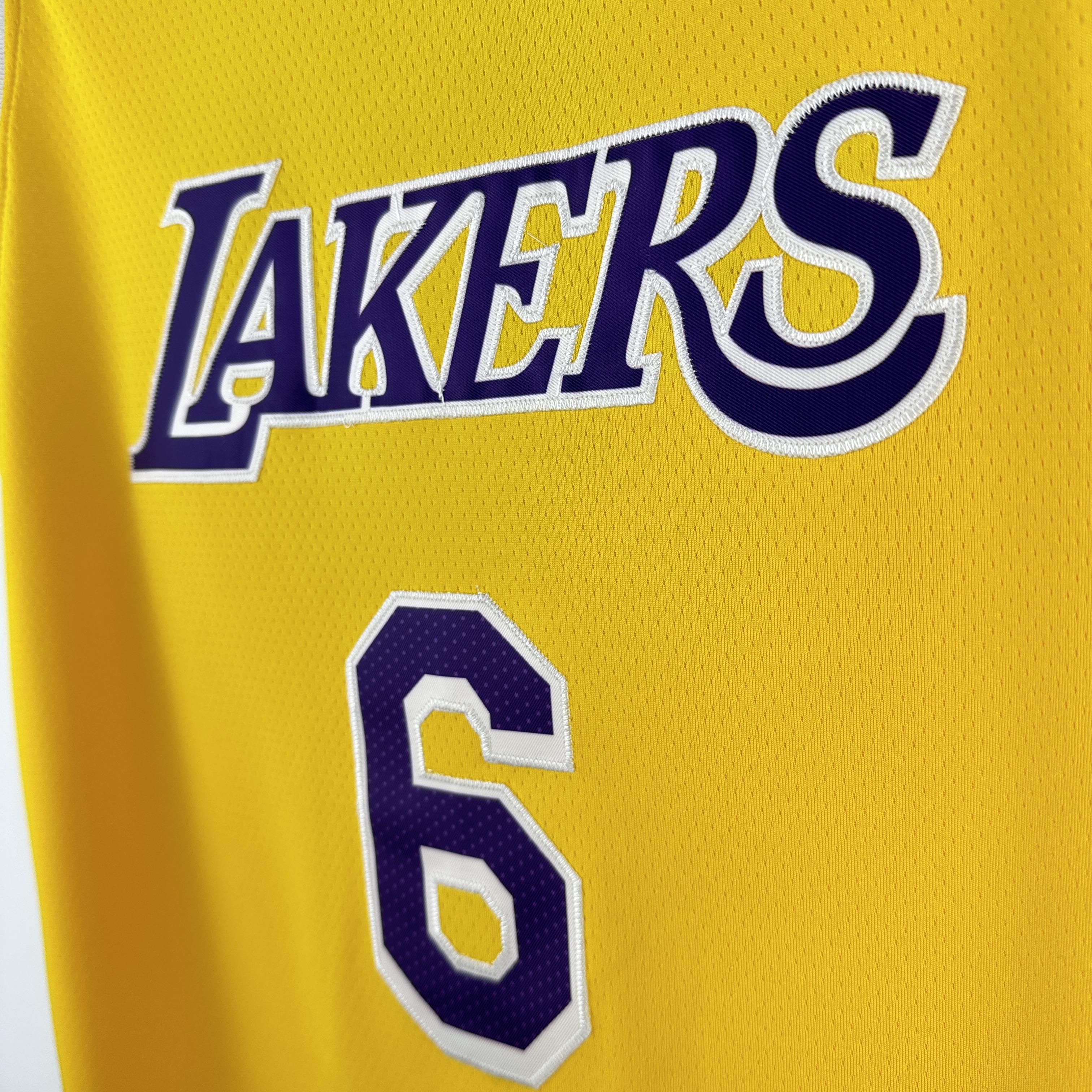 Embroidered Lakers Crew Neck Yellow No. 6 James