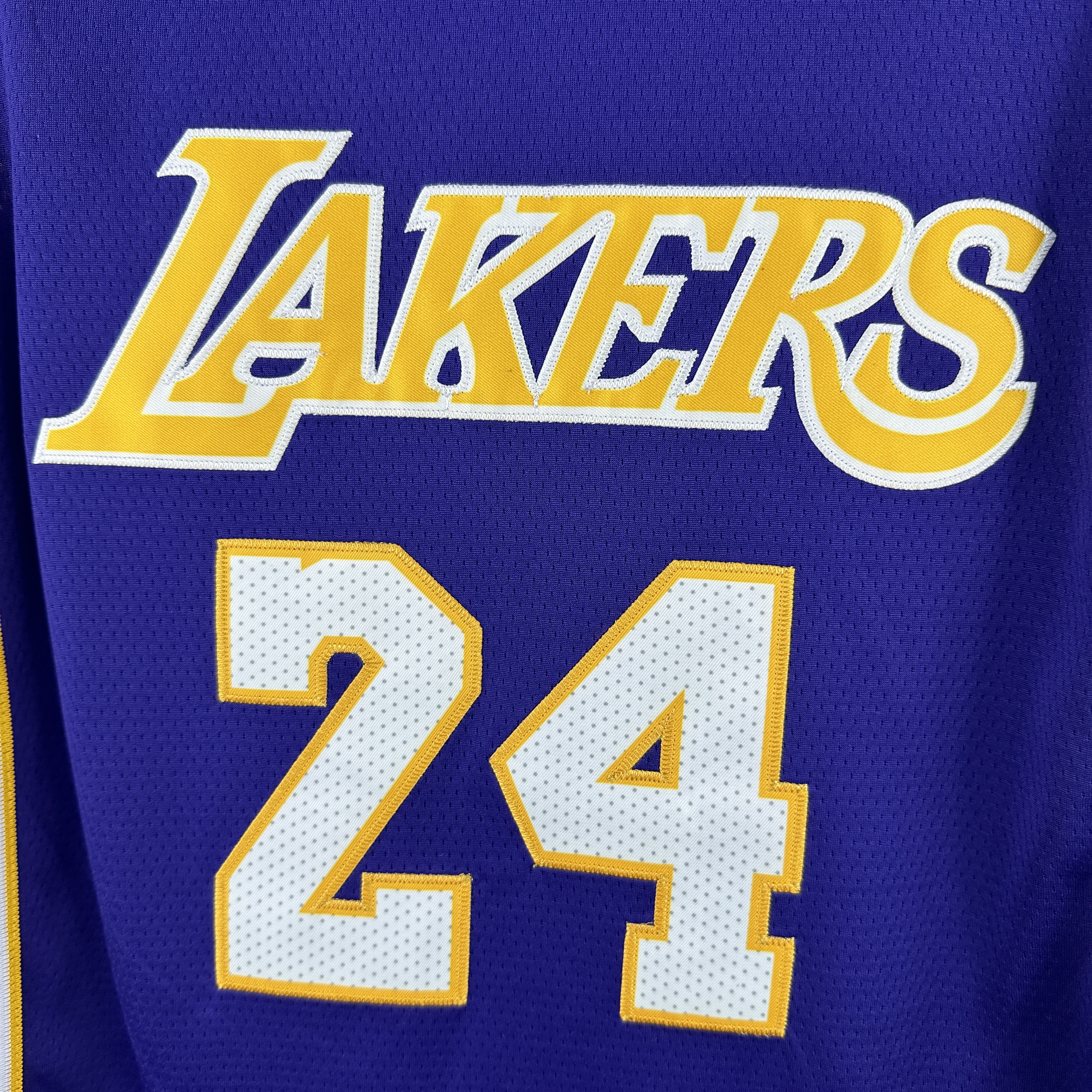 Embroidered Lakers V-neck purple No. 24 Kobe