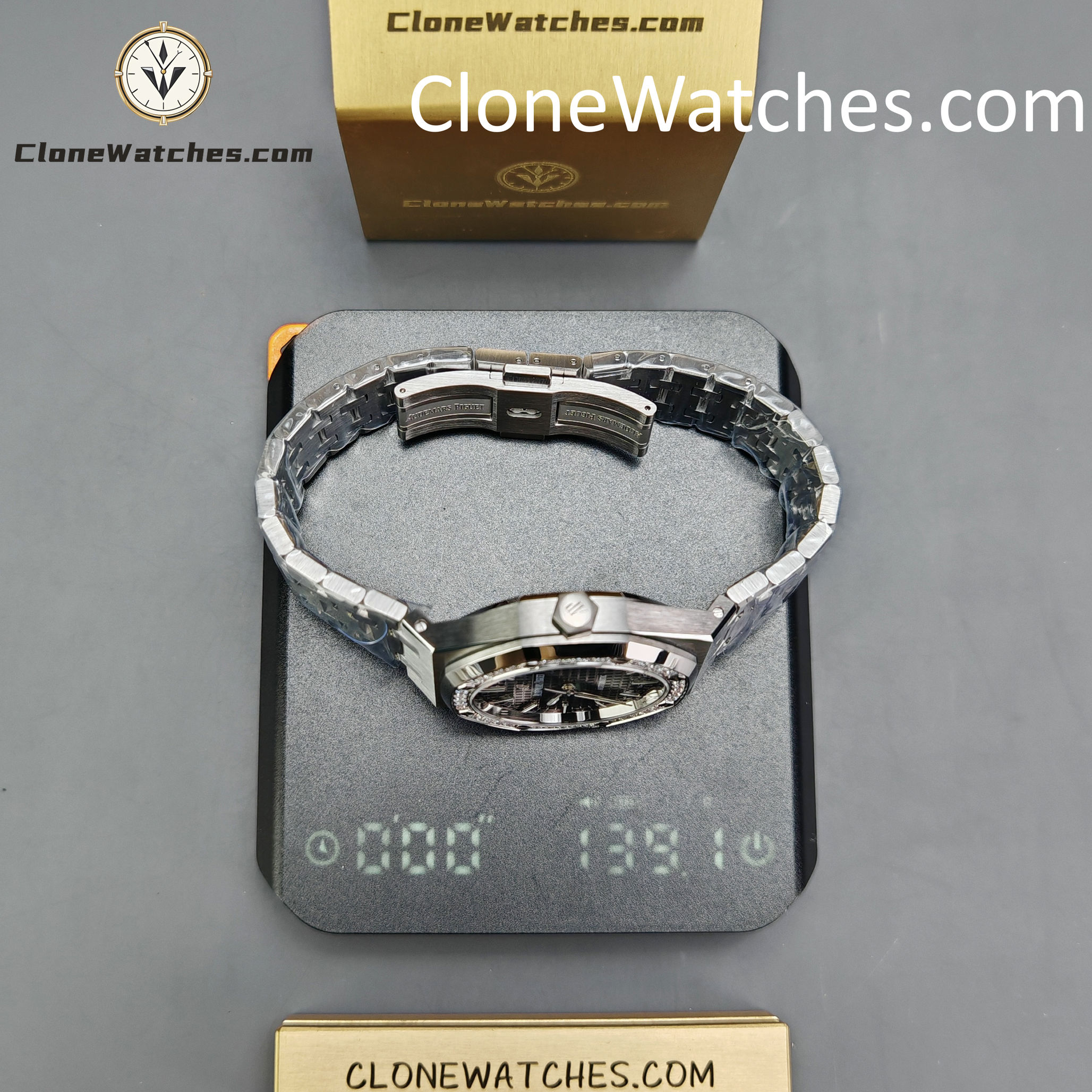 Audemars Piguet Super Clone Watches 1:1 Royal Oak 15451ST Blue Dial 37MM