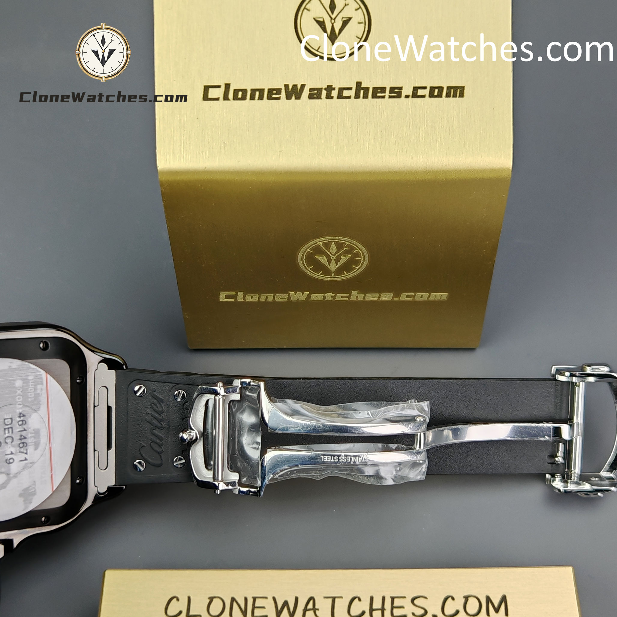 Cartier Super Clone Watches 1:1 Santos Series Black Dial 39.8MM WSSA0039 Rubber Strap