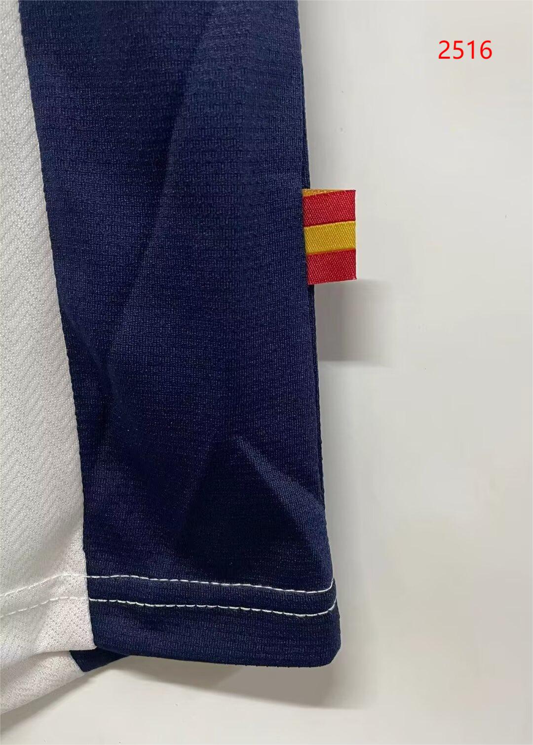 1998 Spain Away Retro Jersey - Fans Edition