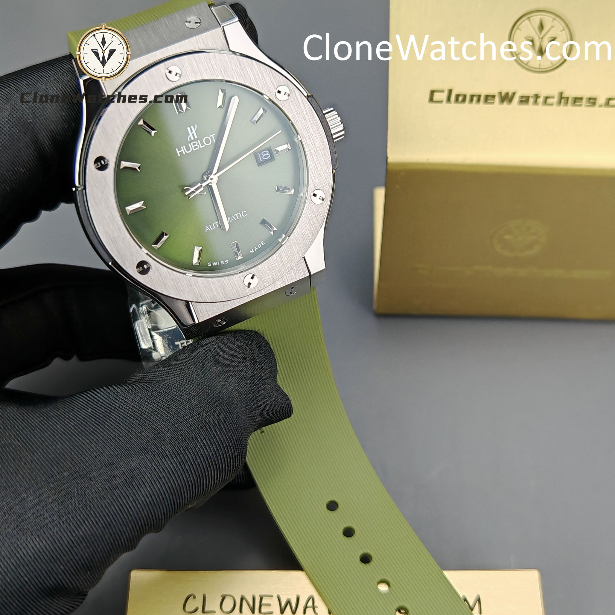 Hublot Super Clone Watches 1:1 Classic Fusion Green 42MM 542.NX.8970.RX