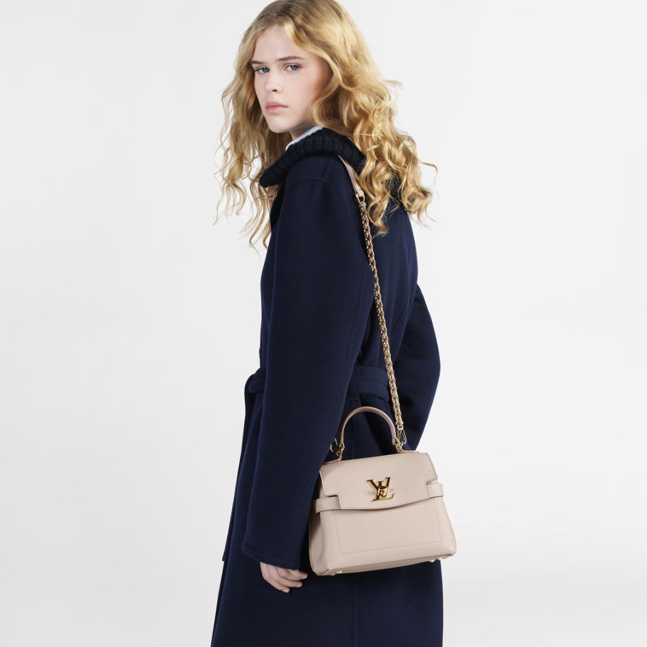 Louis Vuitton M21052 LockMe Ever Mini