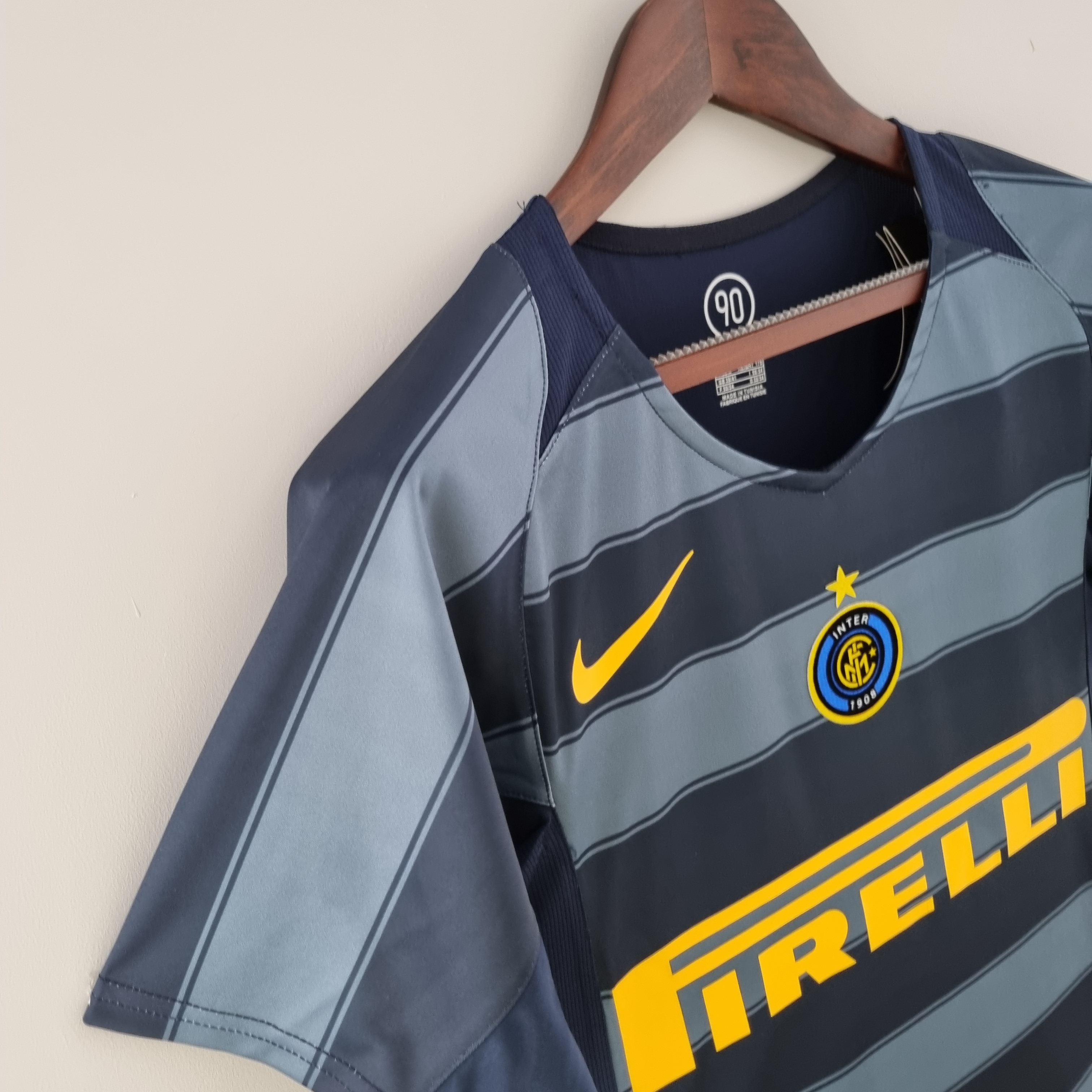 2004/05 Inter Milan Second Away Retro Kit - Fans Edition