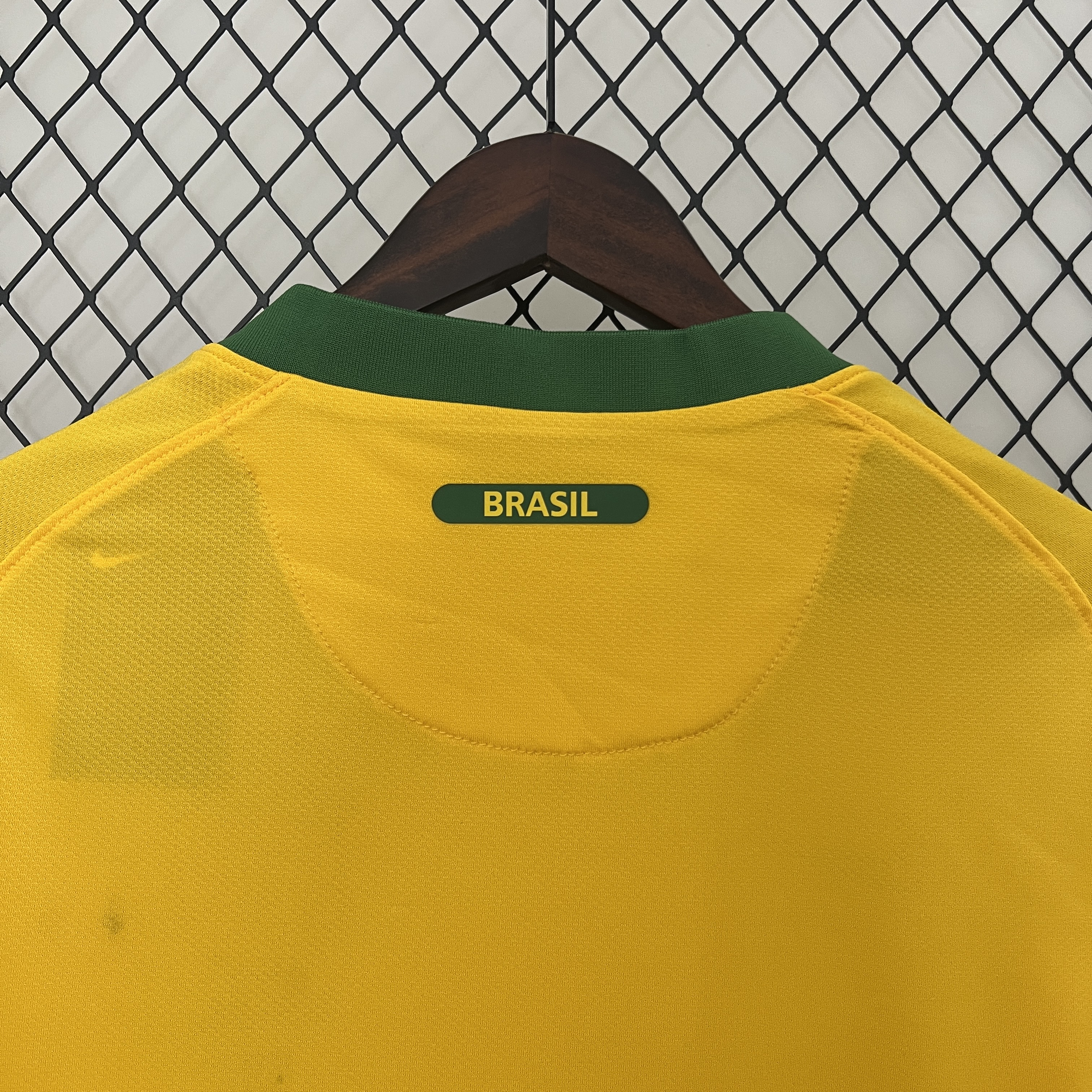 2010 Brazil Retro Yellow Jersey-Fans Edition