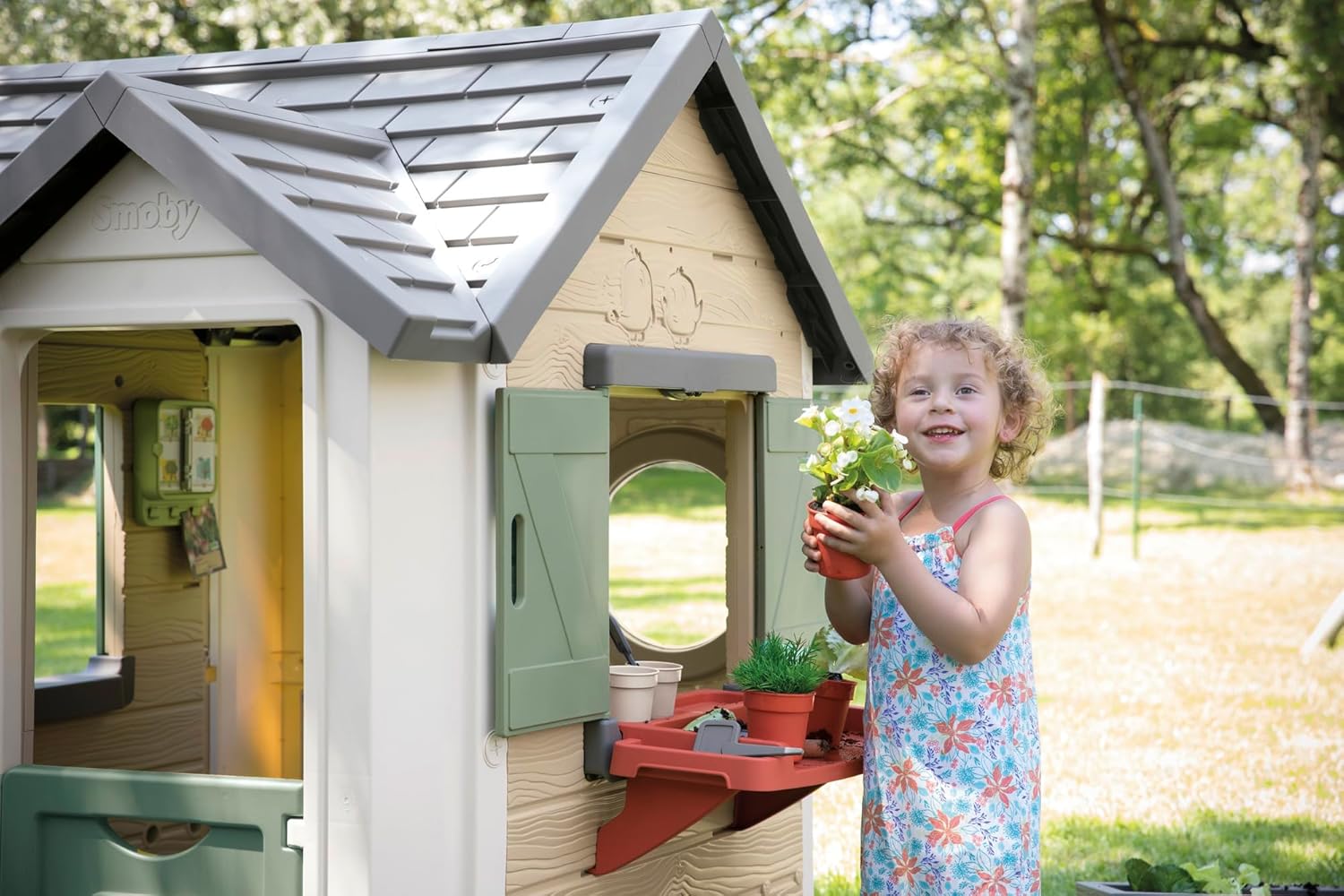 Maison jardinage enfants jardinière treillis mangeoire récupérateur eau matière recyclée dès 2 ans