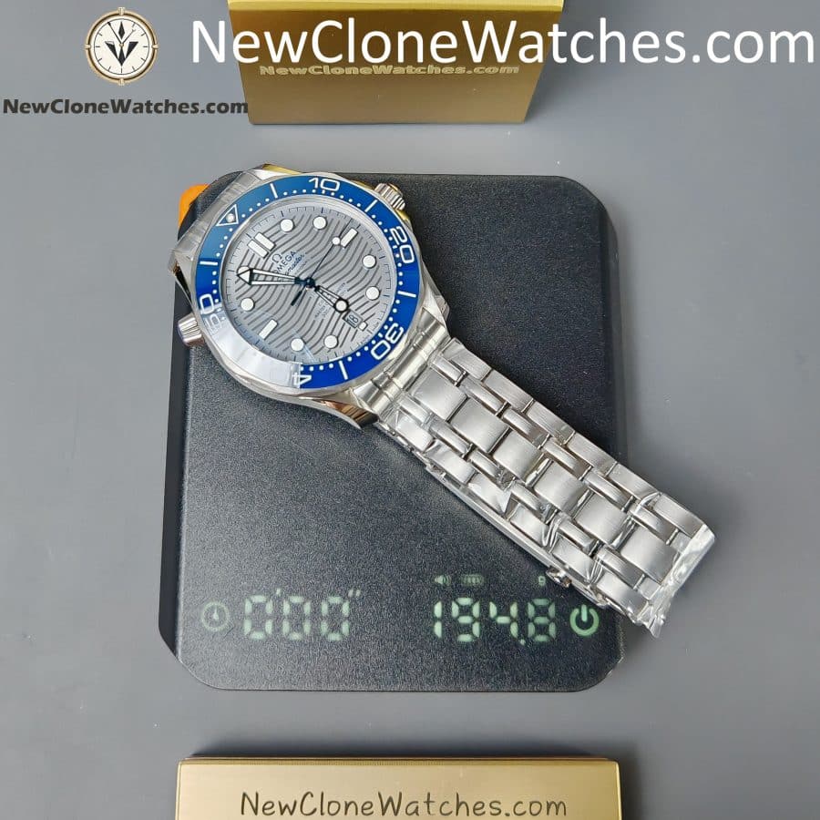 OMEGA Super Clone Watches 1:1 Seamaster Diver 300M 210.30.42.20.06.001 42mm