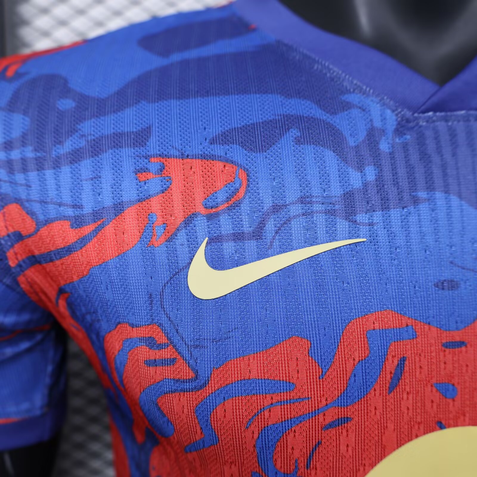 2025-26 Barcelona Special Edition - Jersey - Player Edition