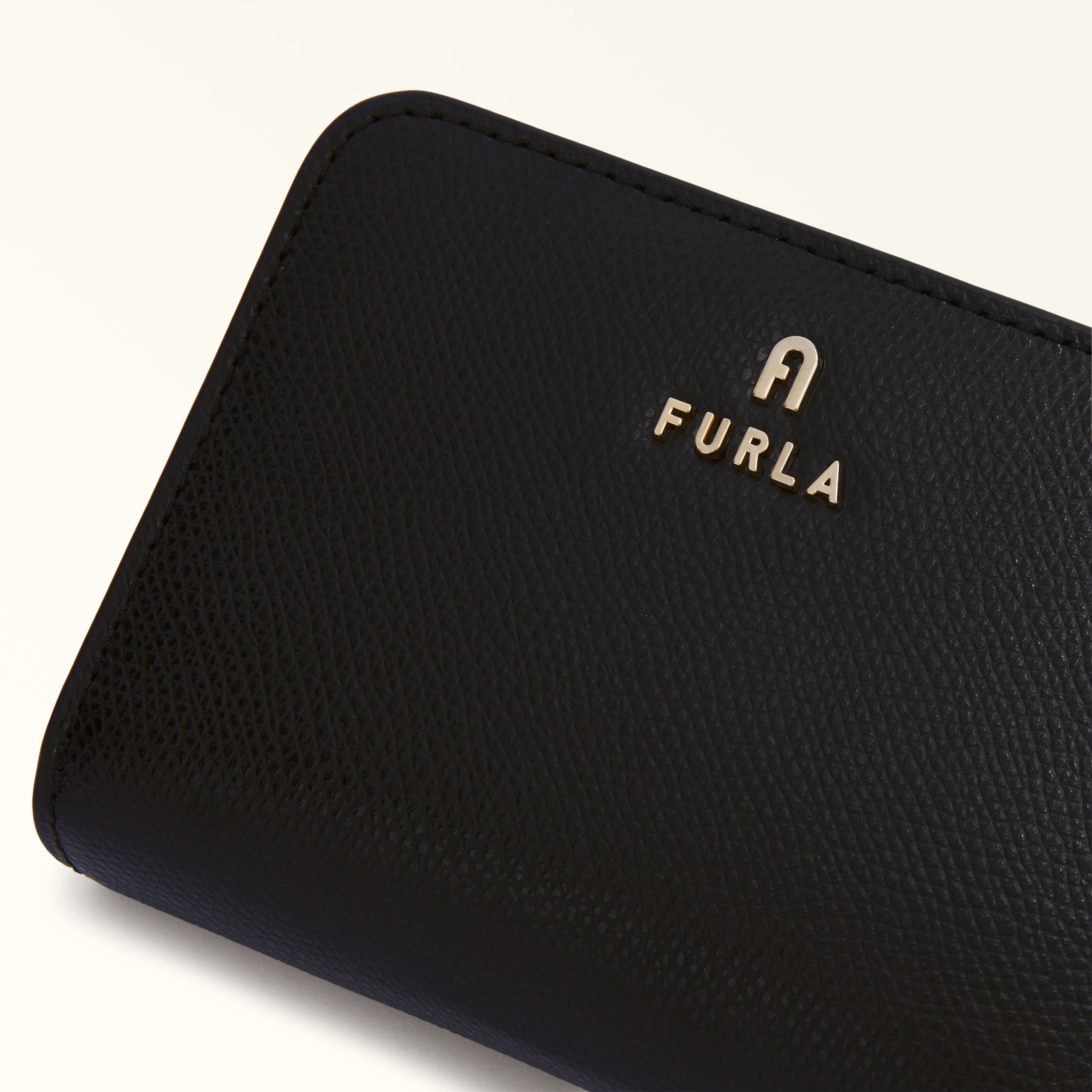 Furla Camelia Compact Wallet S