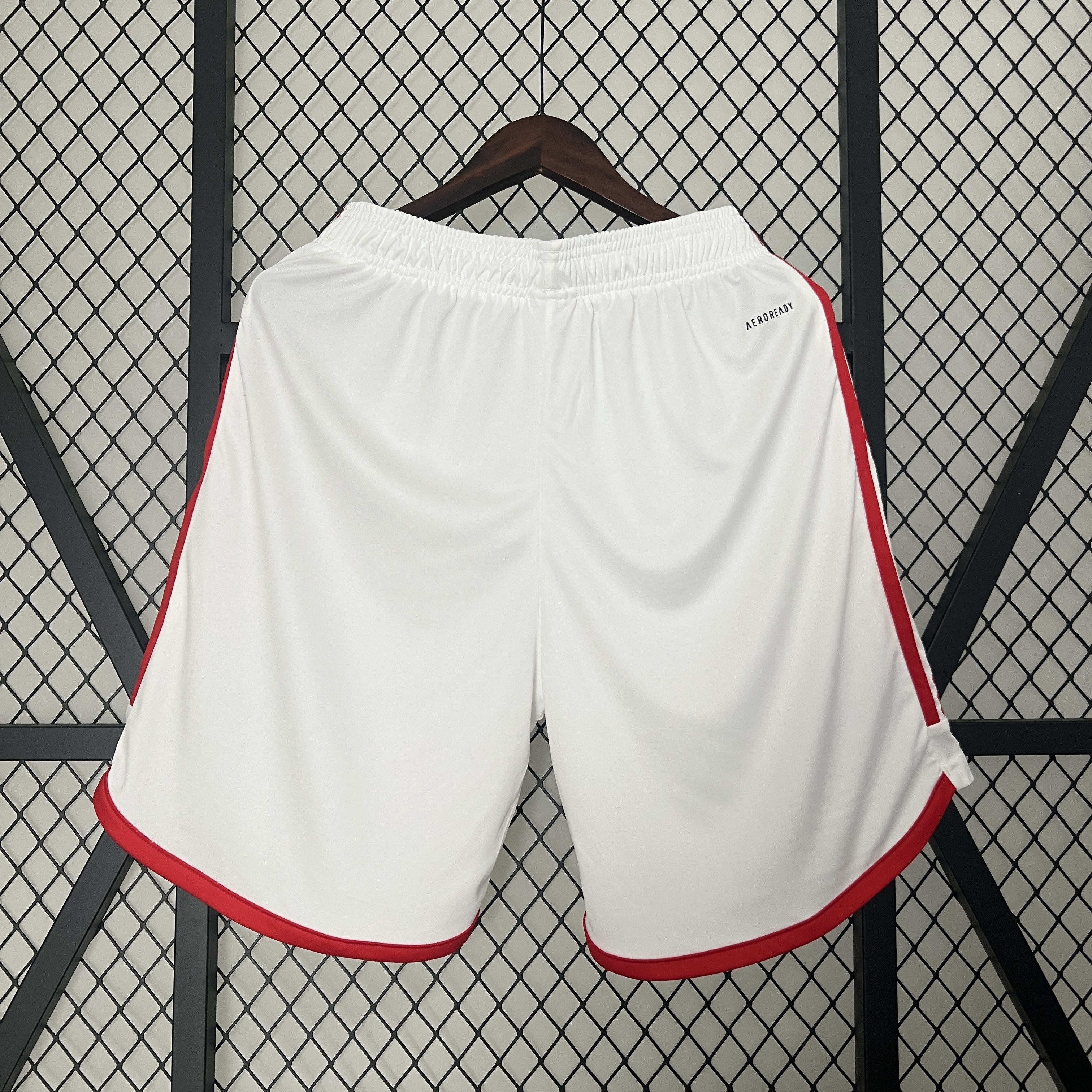 2024/25 Flamengo Home Shorts 1:1 Thai Quality - Fans Edition