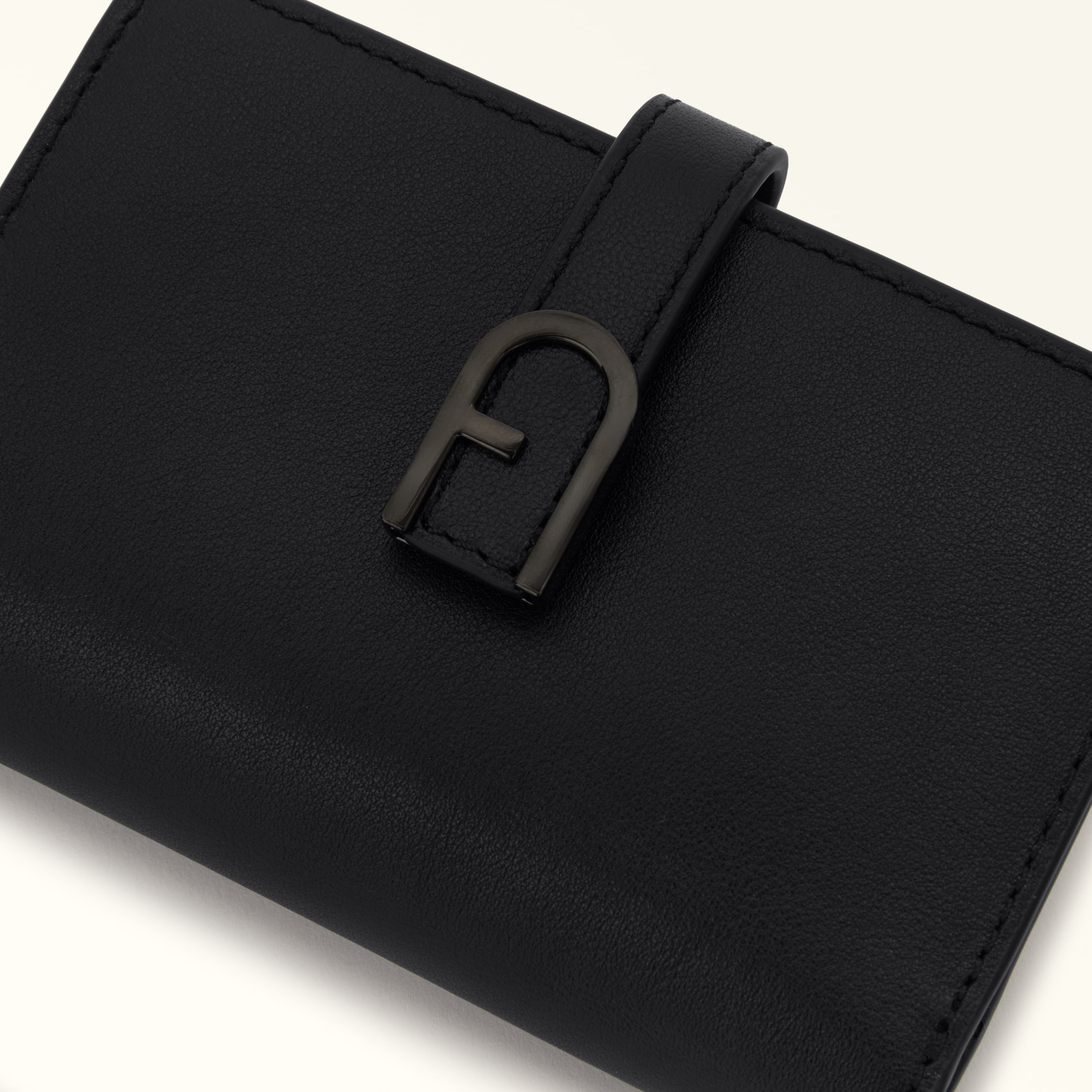 Furla Flow Compact Wallet M