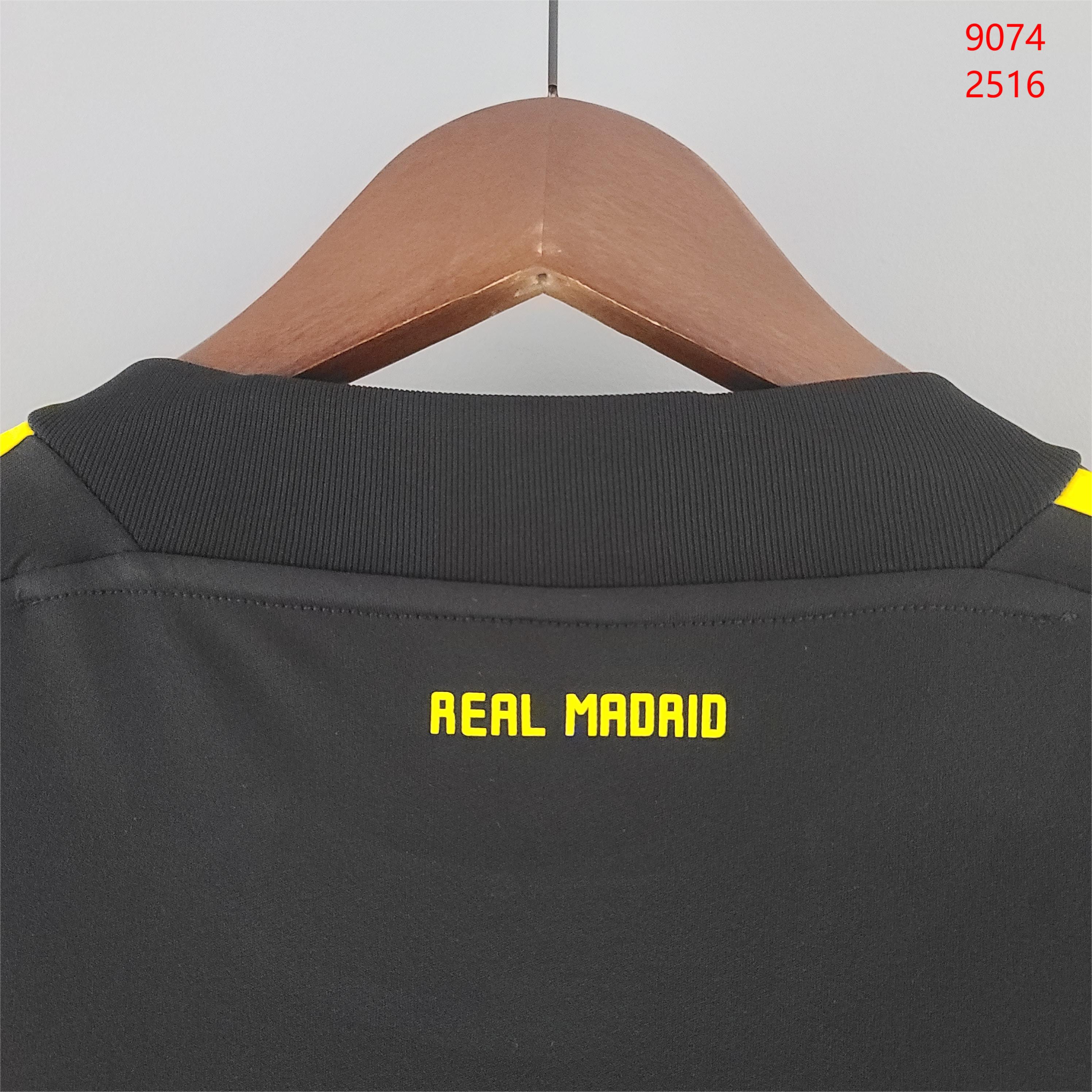 2011/12 Real Madrid Black Goalkeeper Jersey 1:1 Thai Quality-Fans