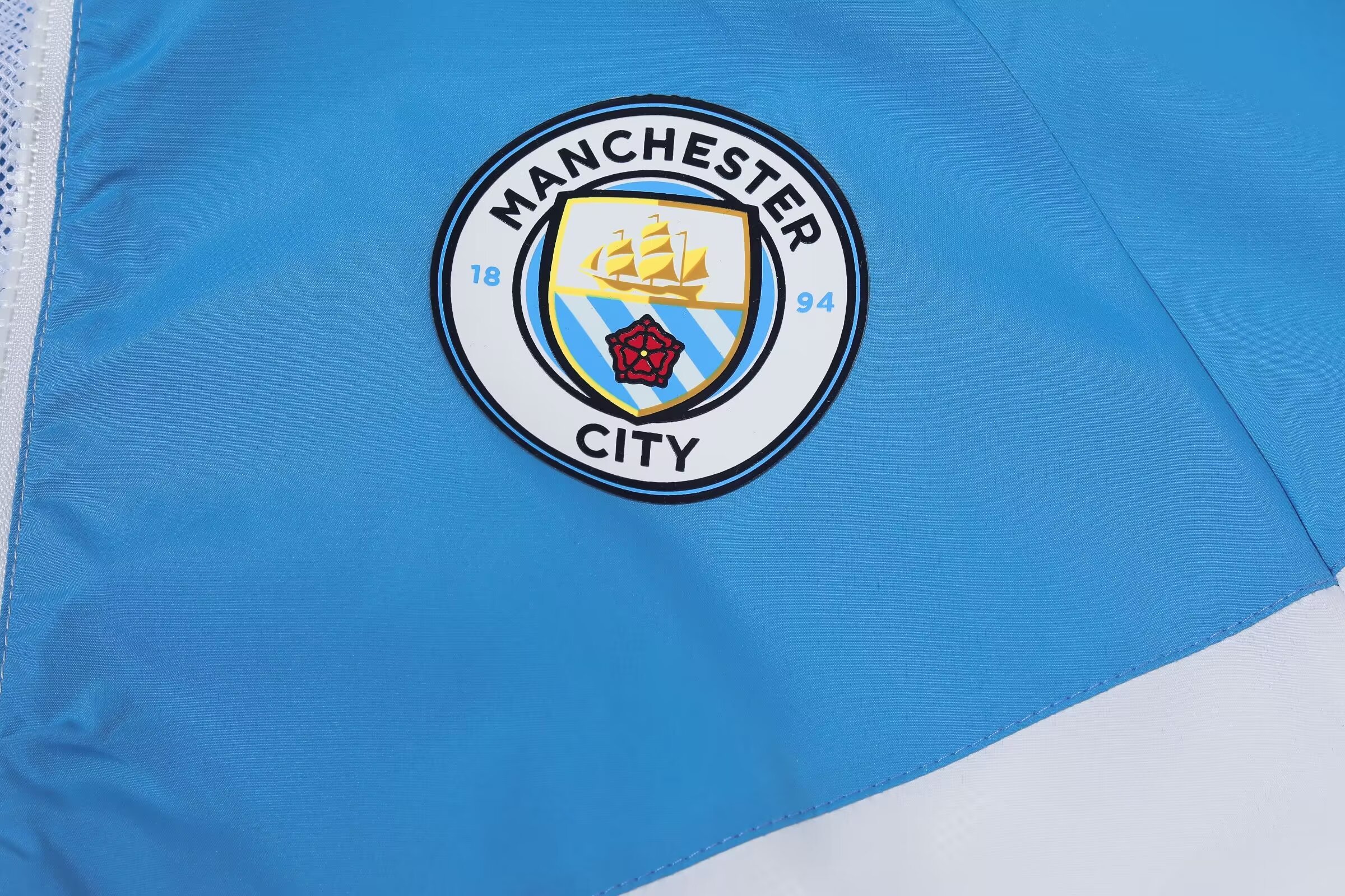 2024-25 Manchester City hooded trench coat