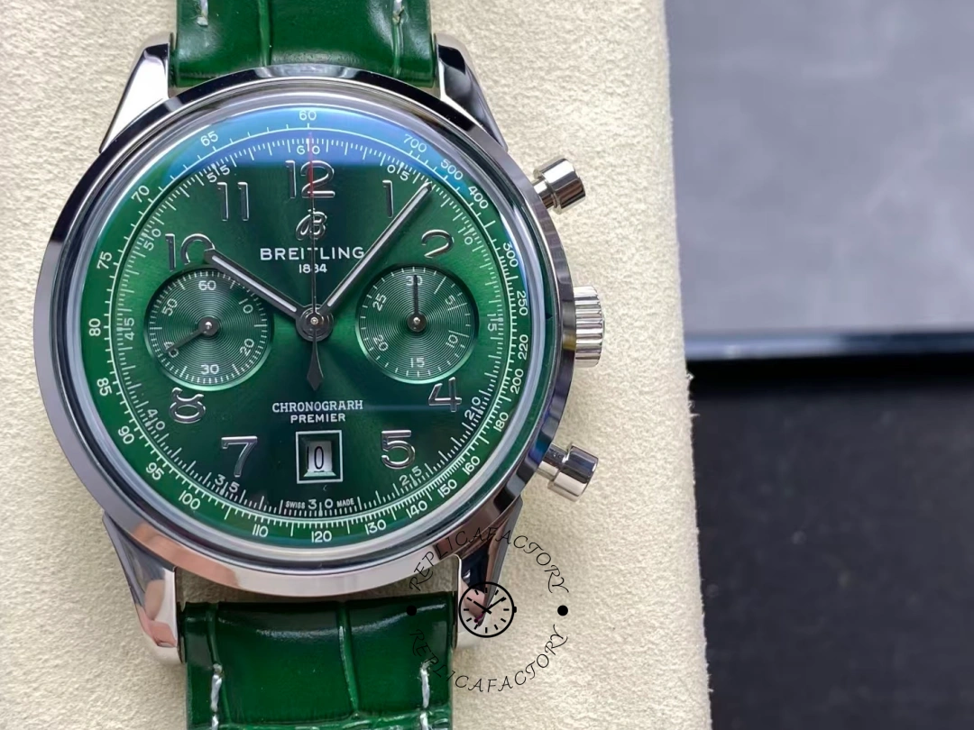 Breitling Premier B01 42mm Green Dial AB0145371L1P2 Replica