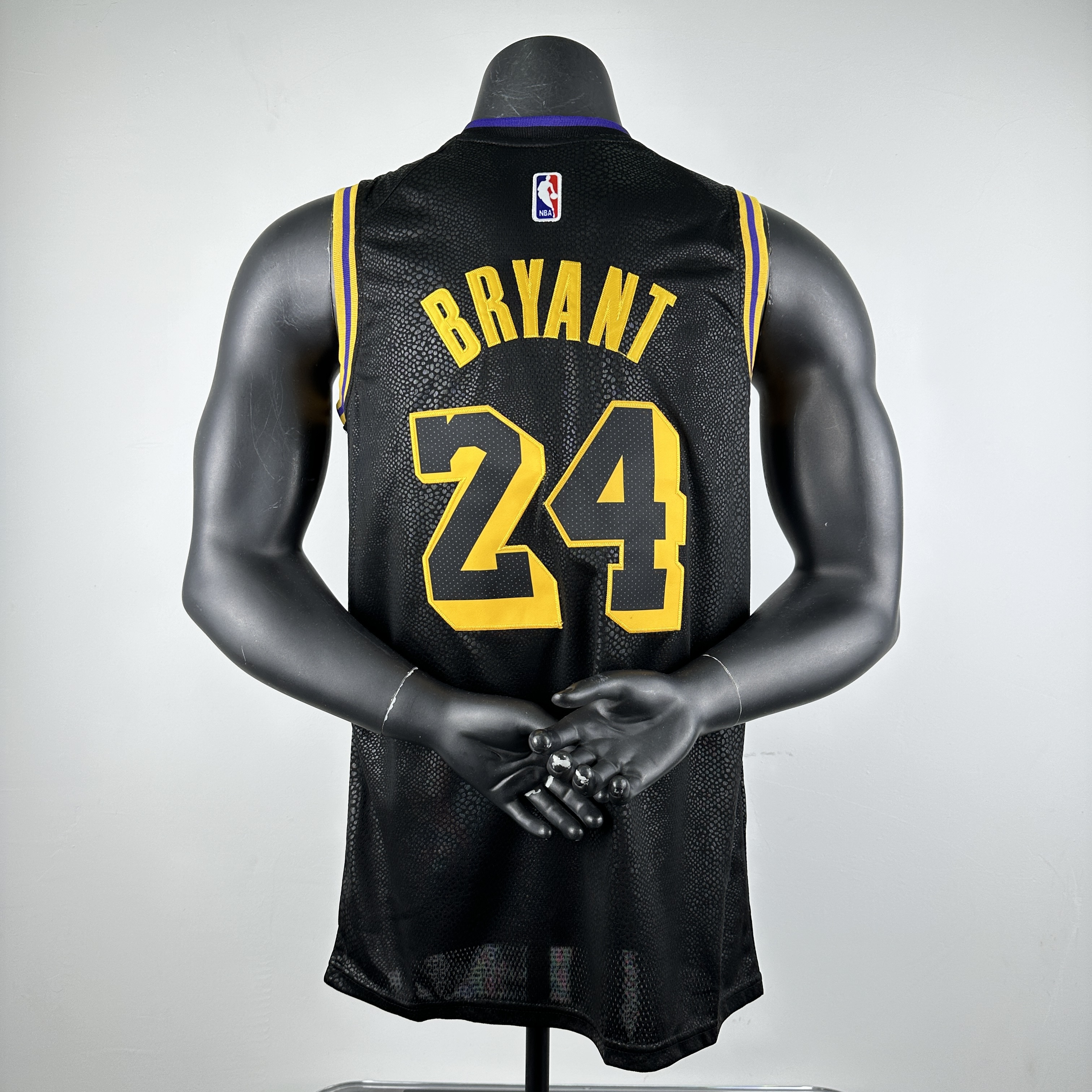 Embroidery Lakers Snake pattern Front 8 Back 24 Kobe