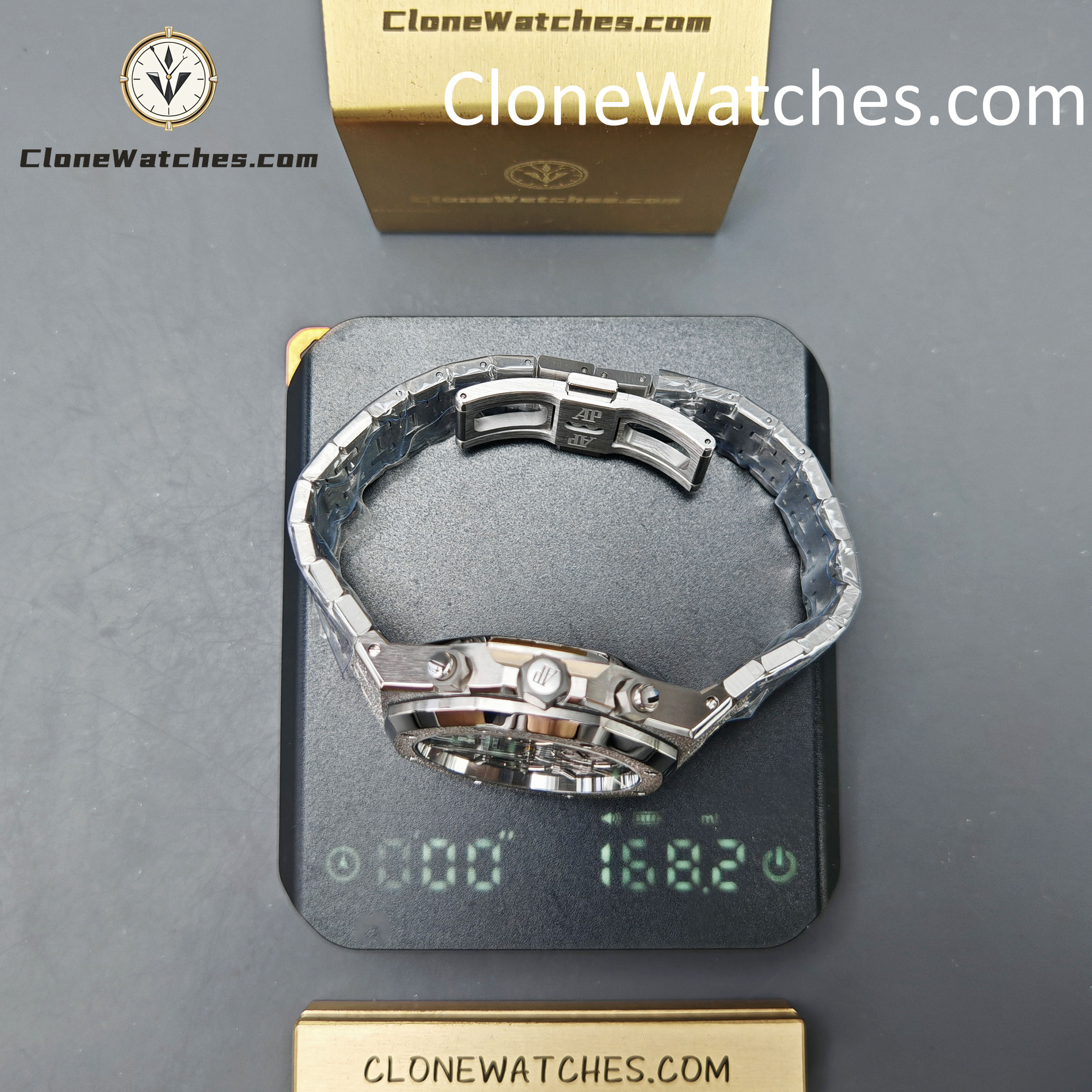 Audemars Piguet Super Clone Watches 1:1 Royal Oak Gray Dial 26240BC Self-winding Chronograph