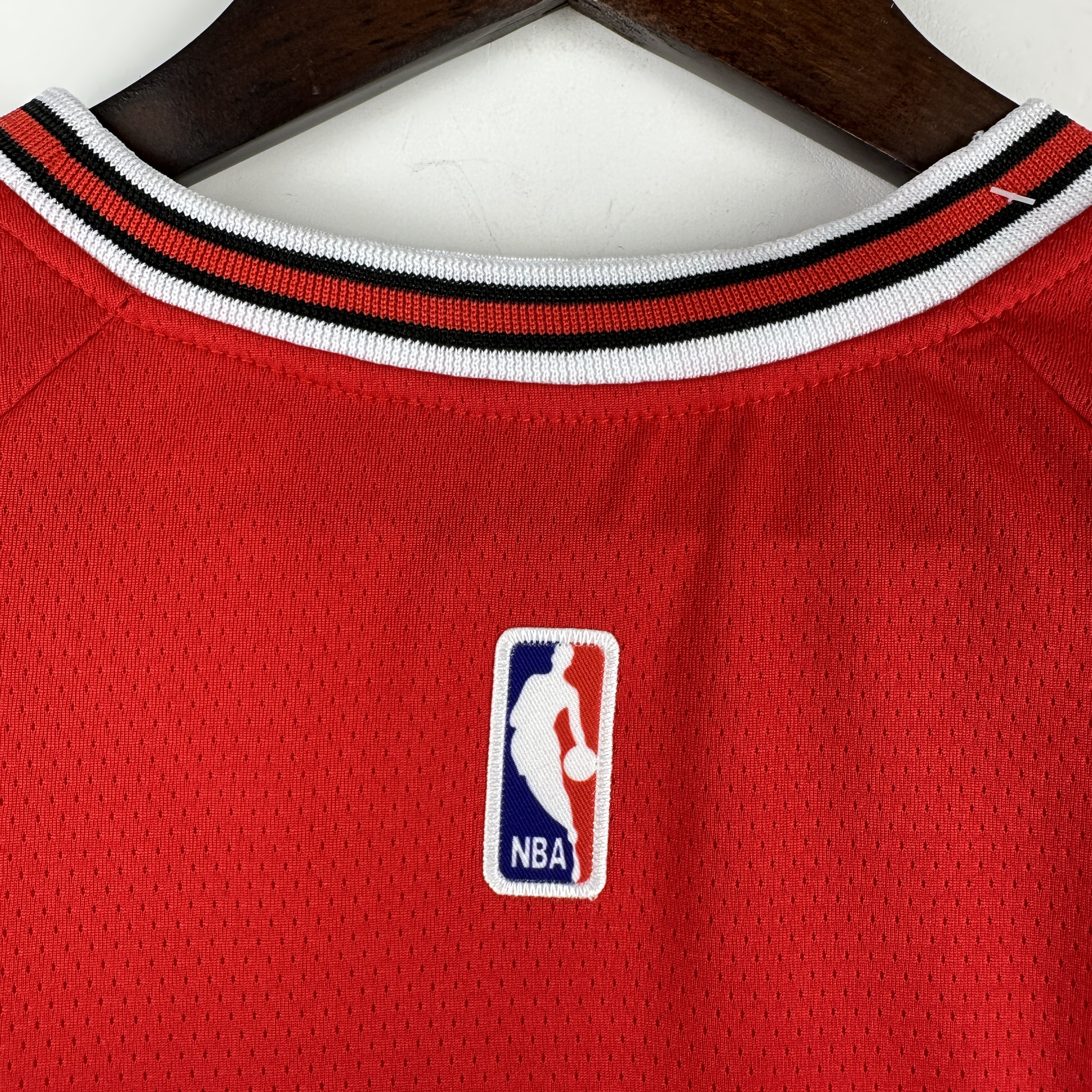 Embroidery Bull Red No.1 Ross