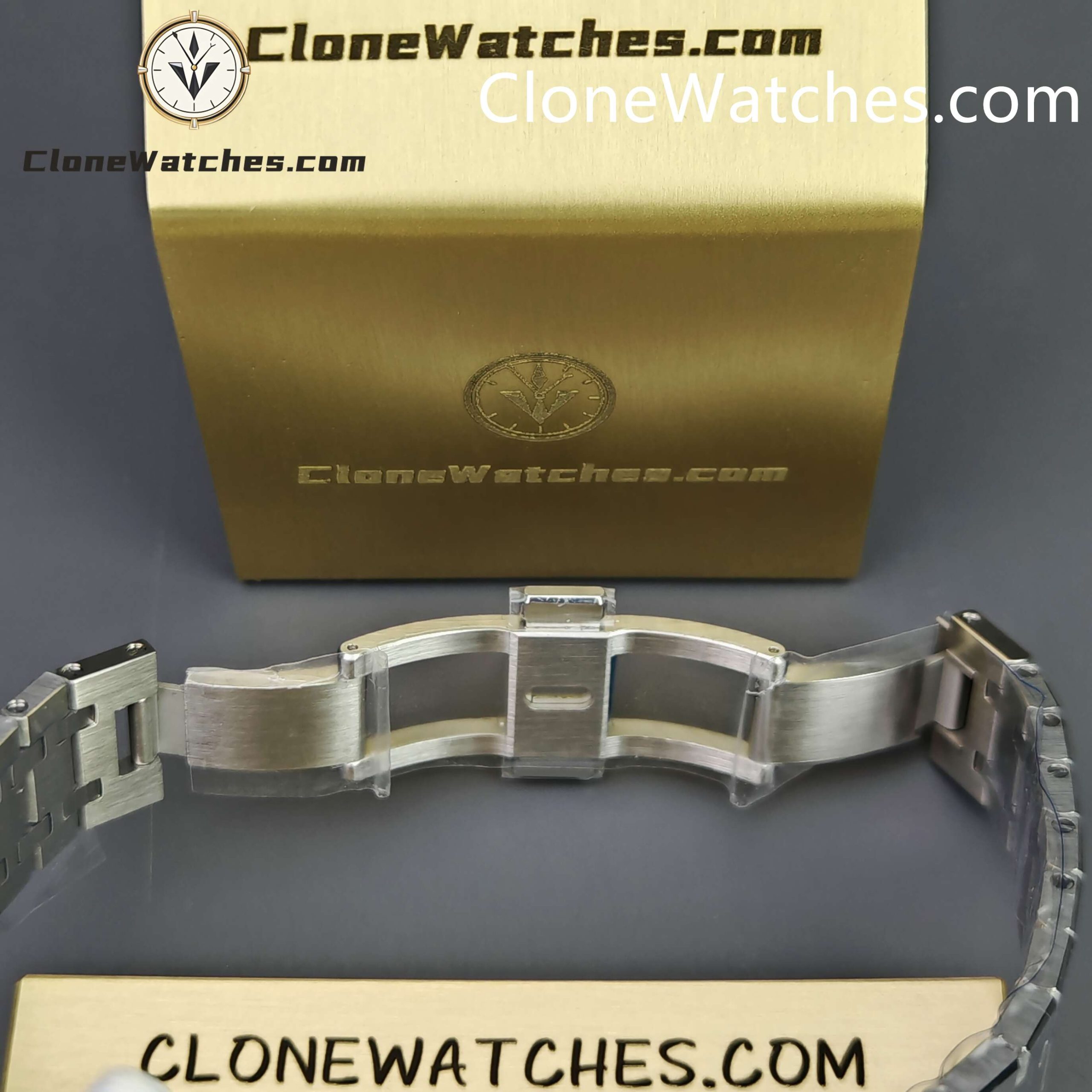 Audemars Piguet Super Clone Watches 1:1 Royal Oak Selfwinding 77350ST Blue Dial 34mm