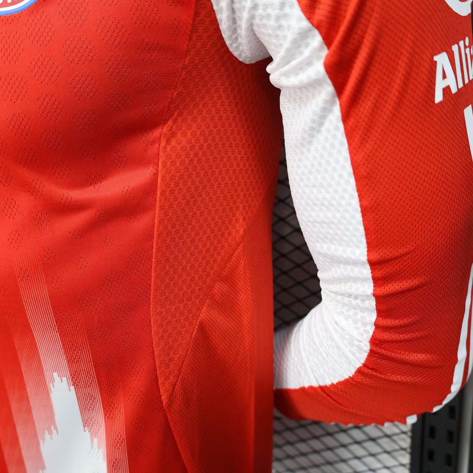 25-26 Bayern Munich Home Long Sleeve Shirt - Player Edition