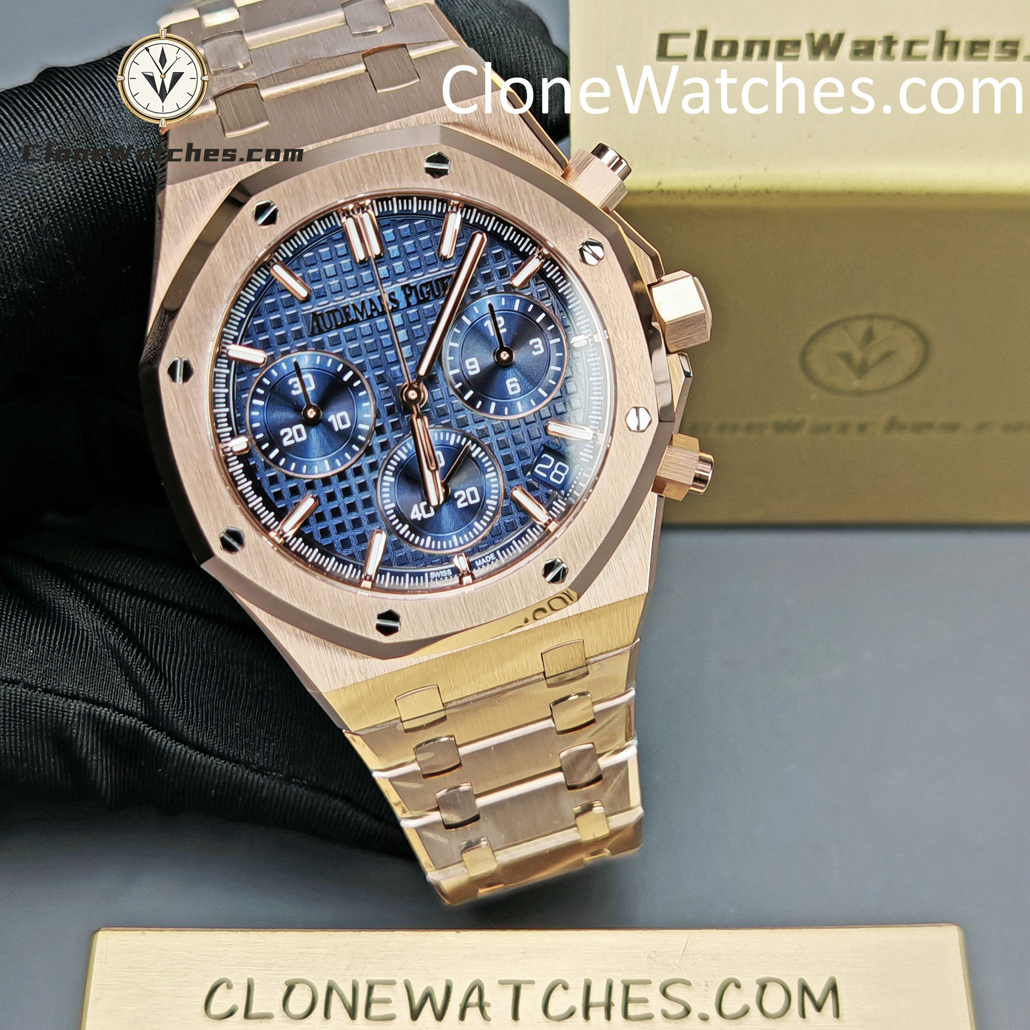 Audemars Piguet Super Clone Watches 1:1 Rose Gold Blue Dial 26240