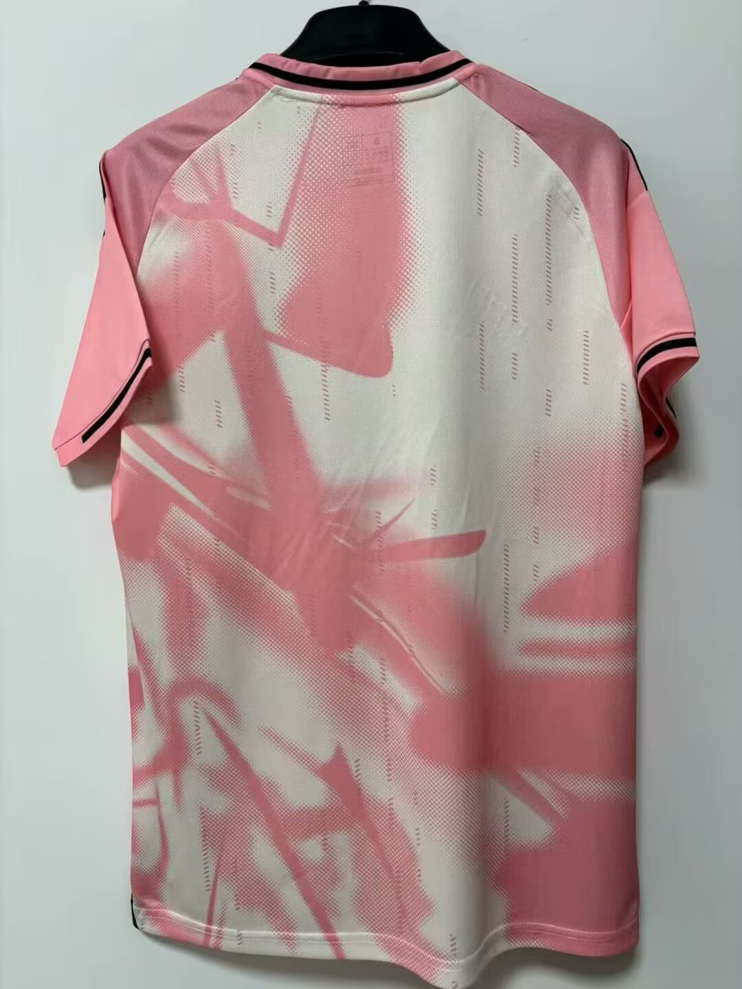 2025-26 Real Madrid Special Edition Pink - Jersey - Fan Edition