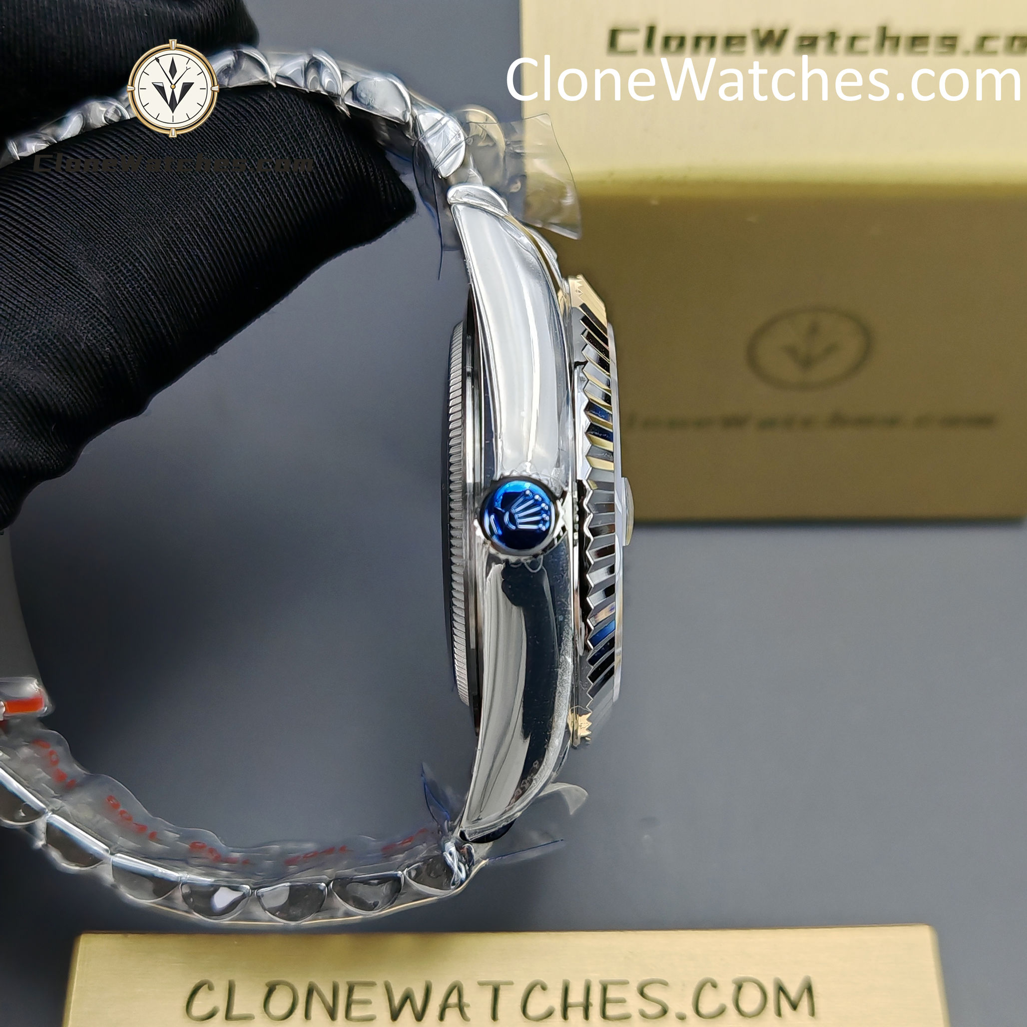 Rolex Super Clone Watches 1:1 Sky Dweller Blue Dial Jubilee M336934 9002 Movement