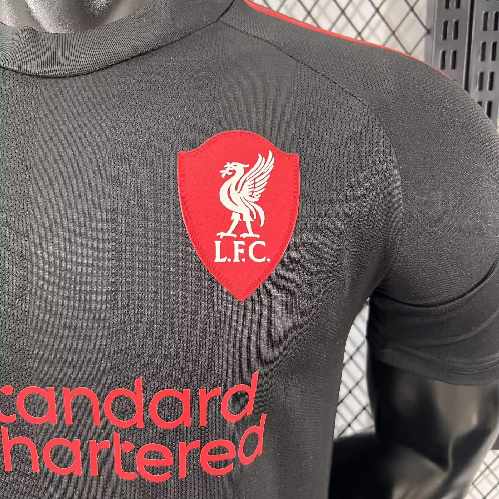 2025-26 Liverpool Black Jersey - Player Edition