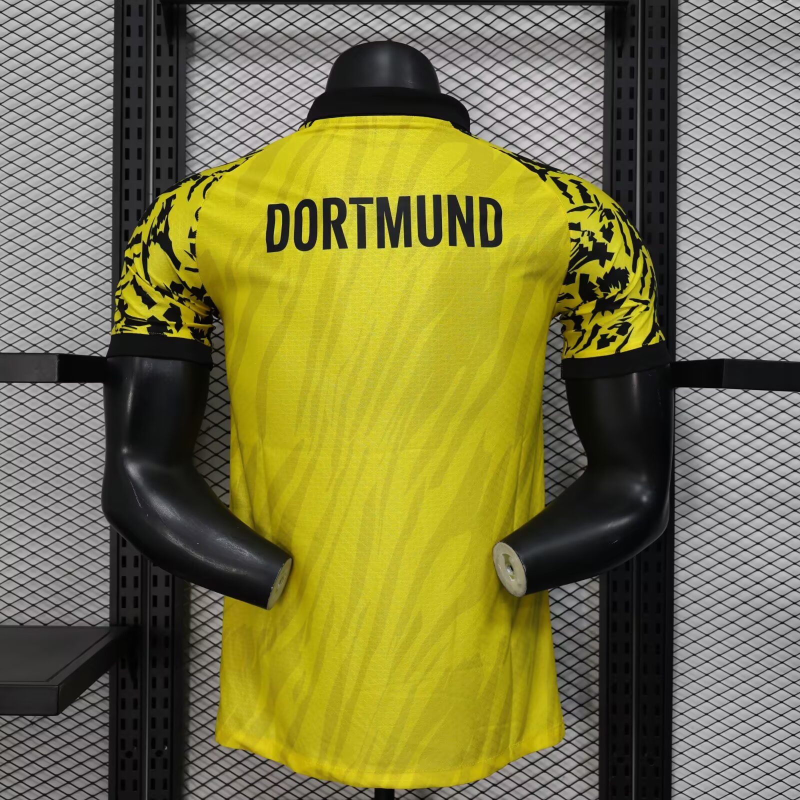 2025-26 Dortmund Yellow Lapel Edition - Player Edition