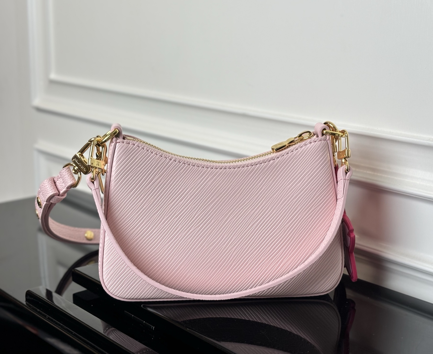 [TOP]Designer LV x TM Marellini Epi grained cowhide leather - Cheeky Pink