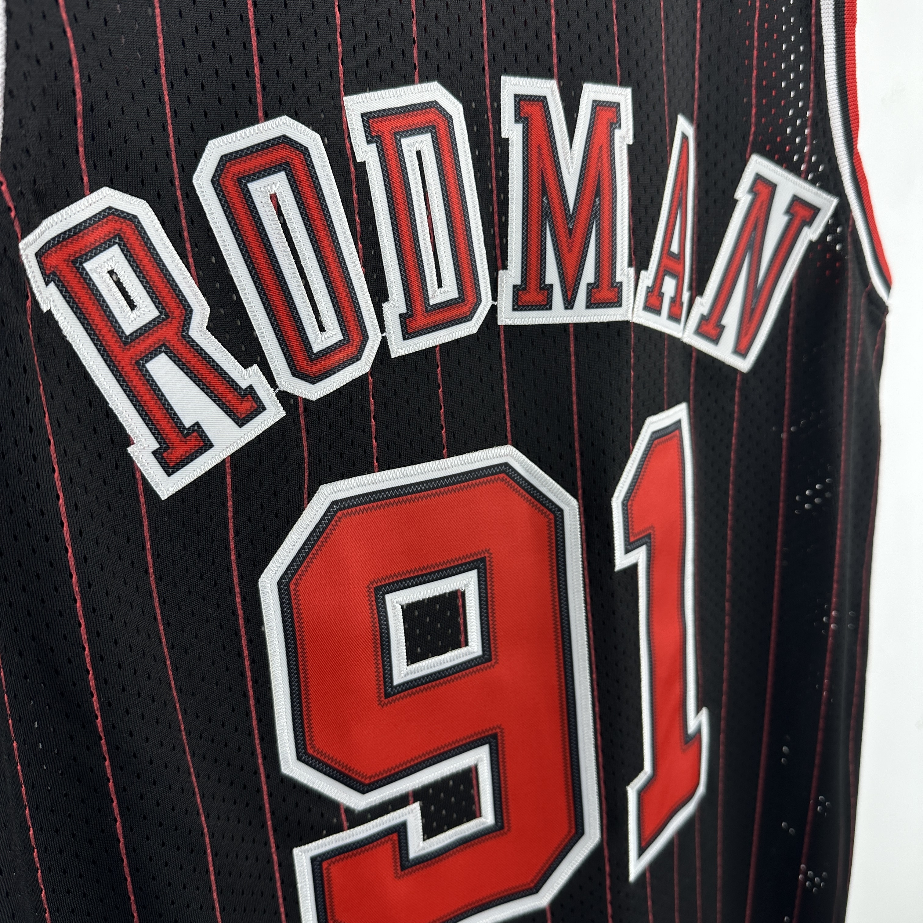 Embroidered MN retro jersey, Bulls 97/98 season, striped black, No. 91, Rodman