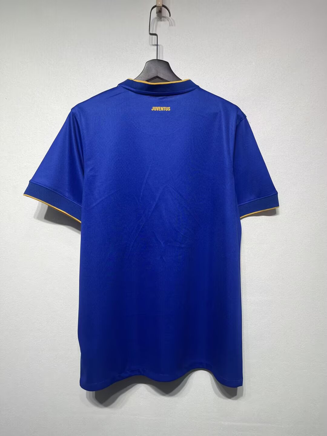 2014-15 Juventus Away Retro Jersey - Fans Edition