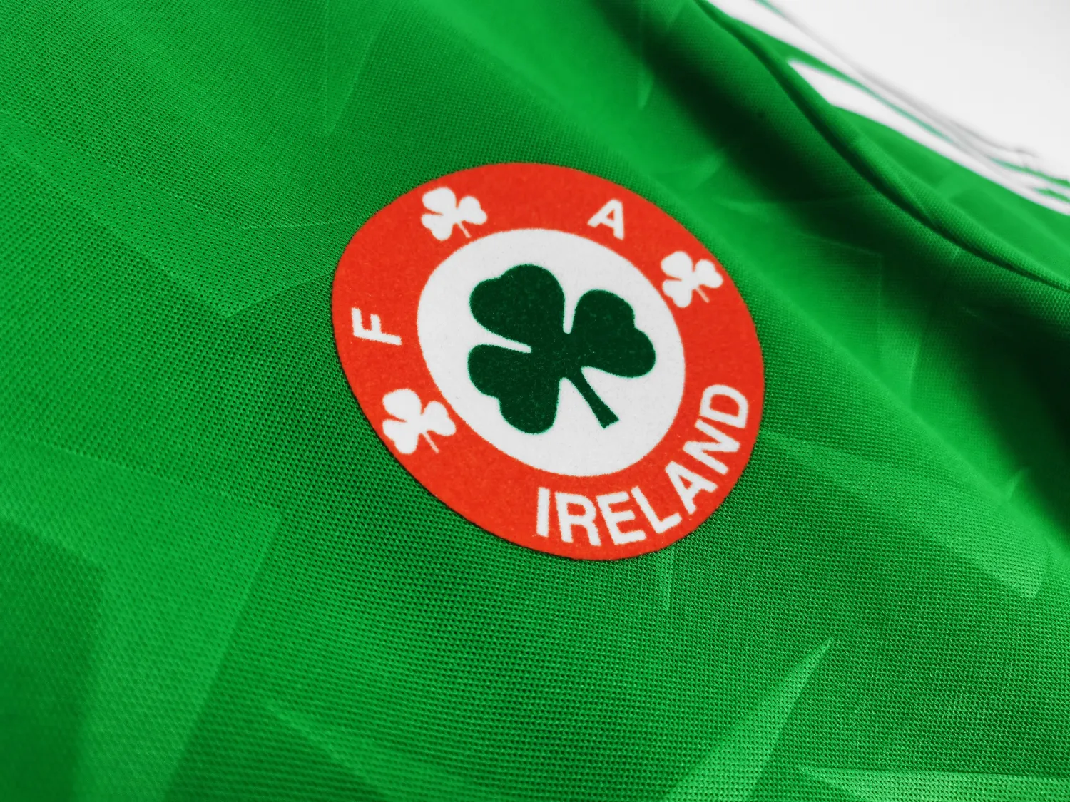 1990/92 Ireland home retro jersey