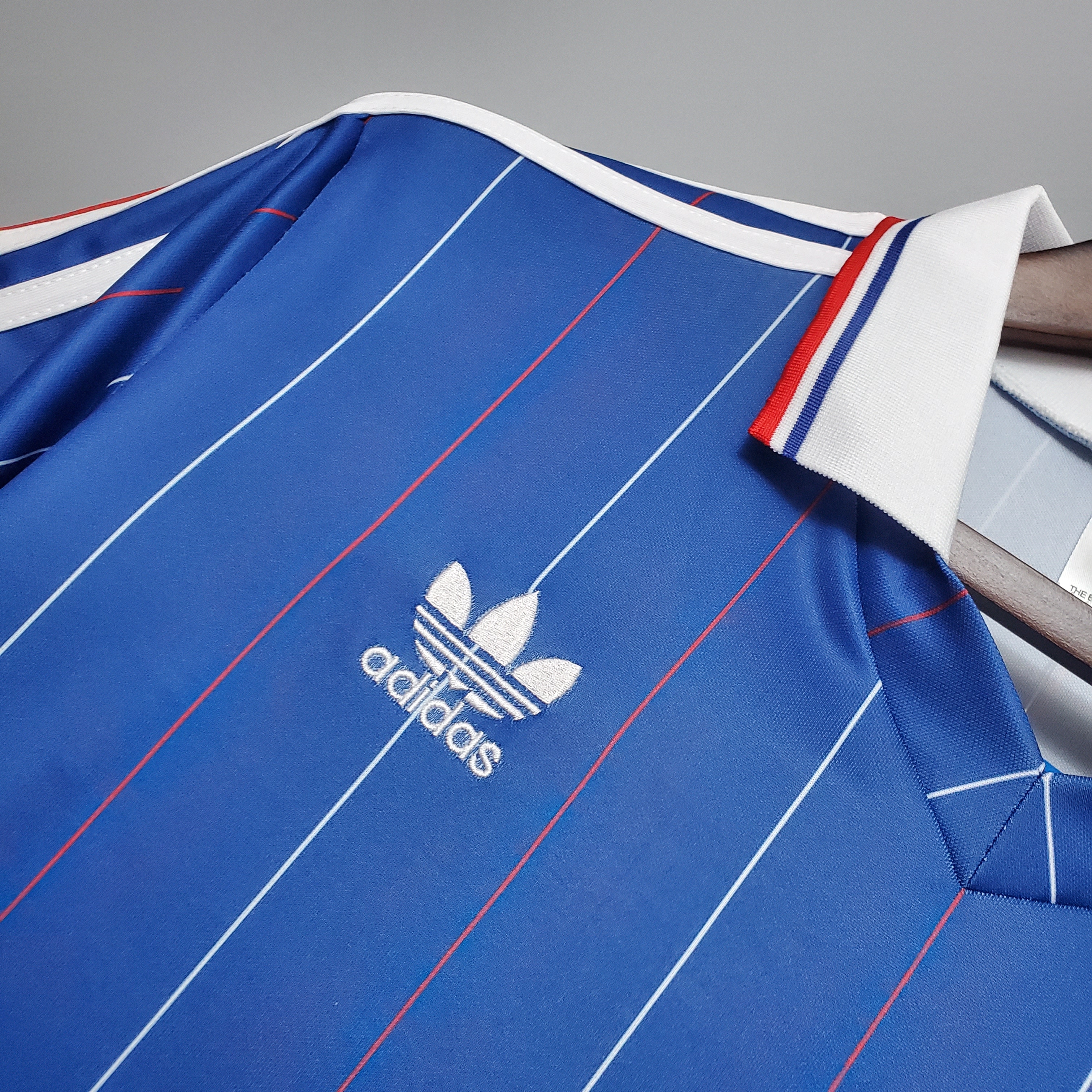 1982 France home retro jersey 1:1 Thai quality-Fans Edition