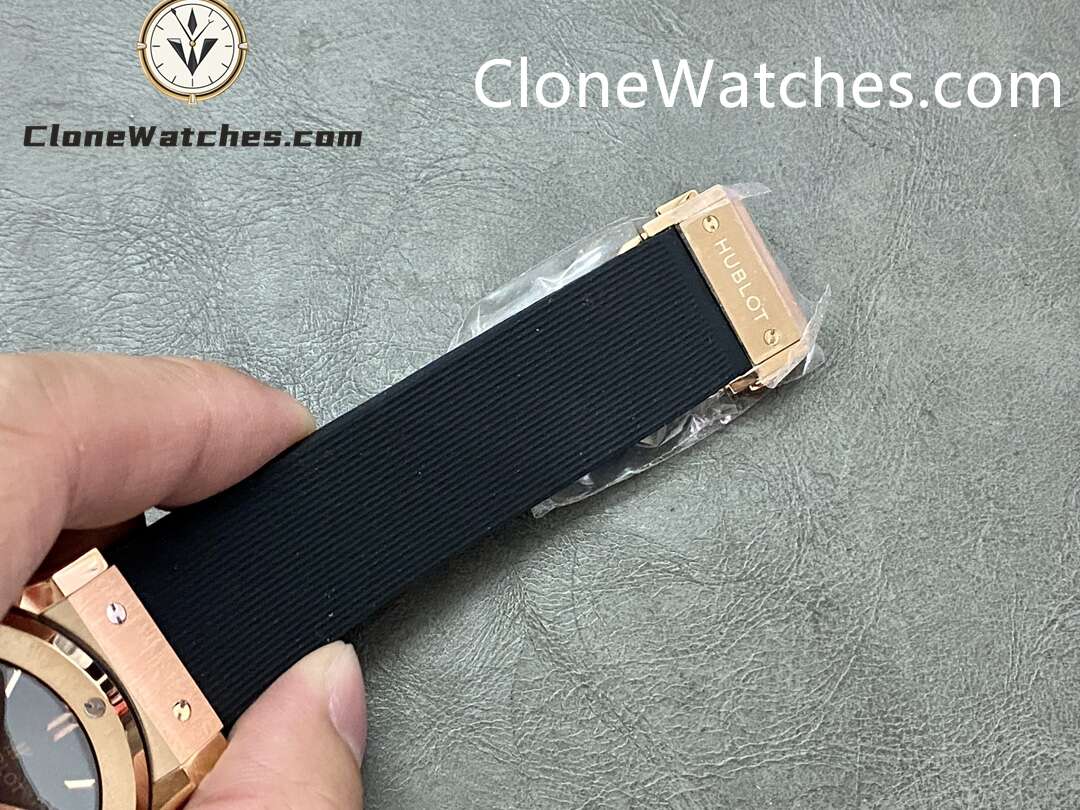 Hublot Super Clone Watches 1:1 Classic Fusion King Gold 42MM 542.OX.1181.RX