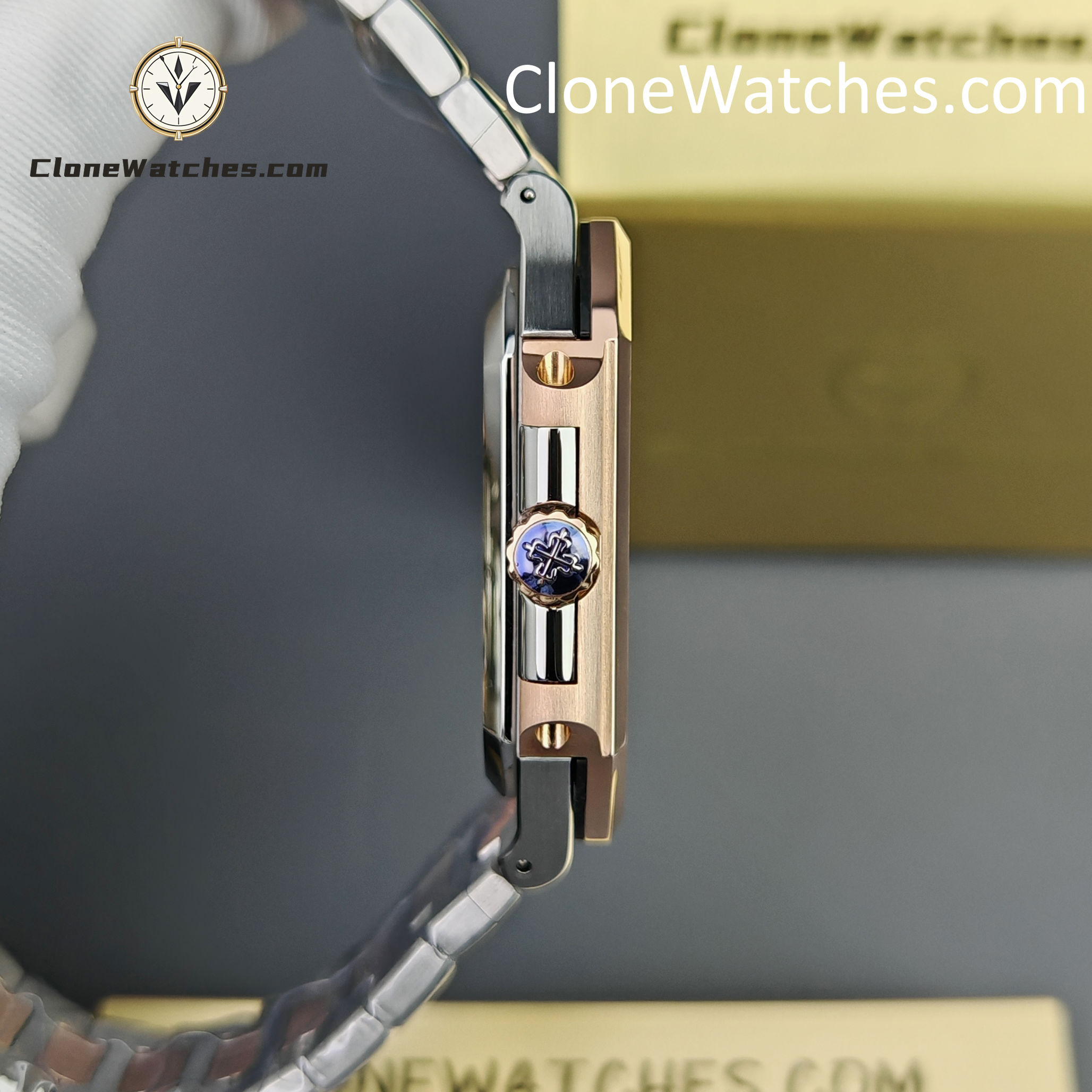 Patek Philippe Super Clone Watches 1:1 Cubitus Gold 5821/1AR-001 Blue Dial