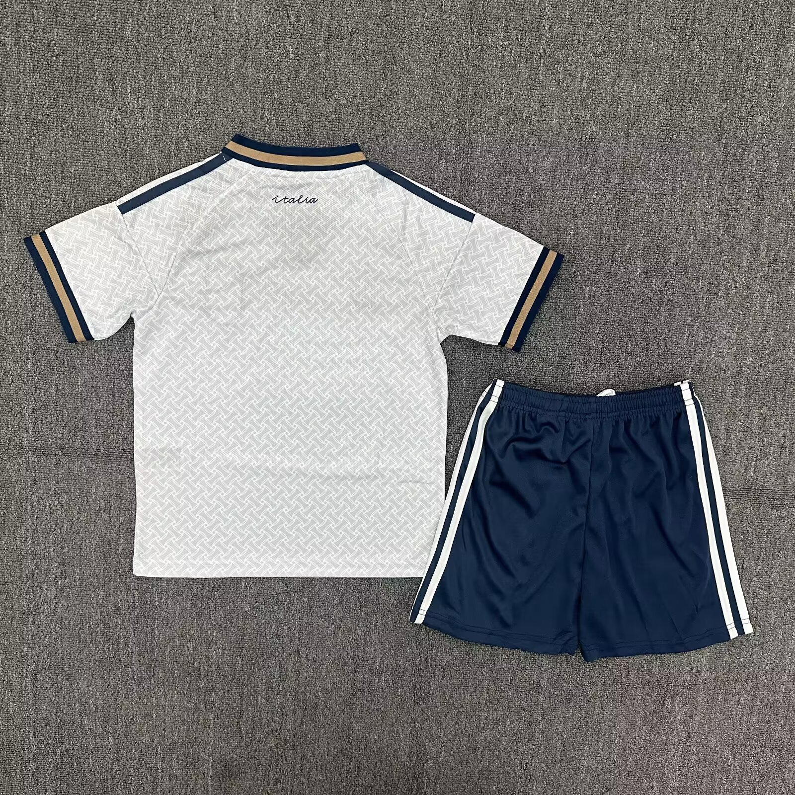 2026-27 Italy Away Jersey Children's Set - Fans Edition