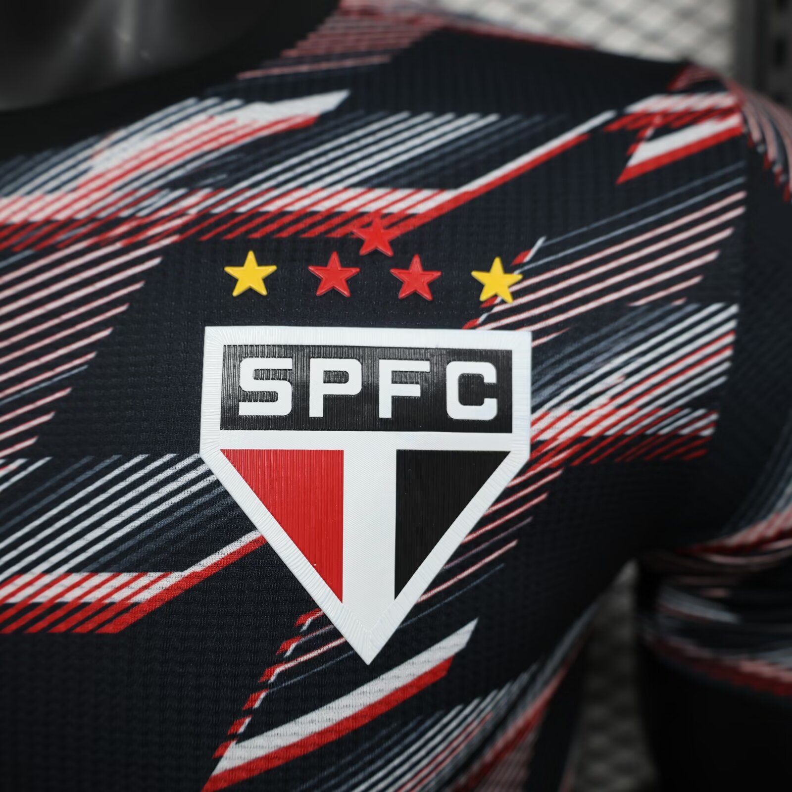 2024/25 Sao Paulo players pre-match training uniforms