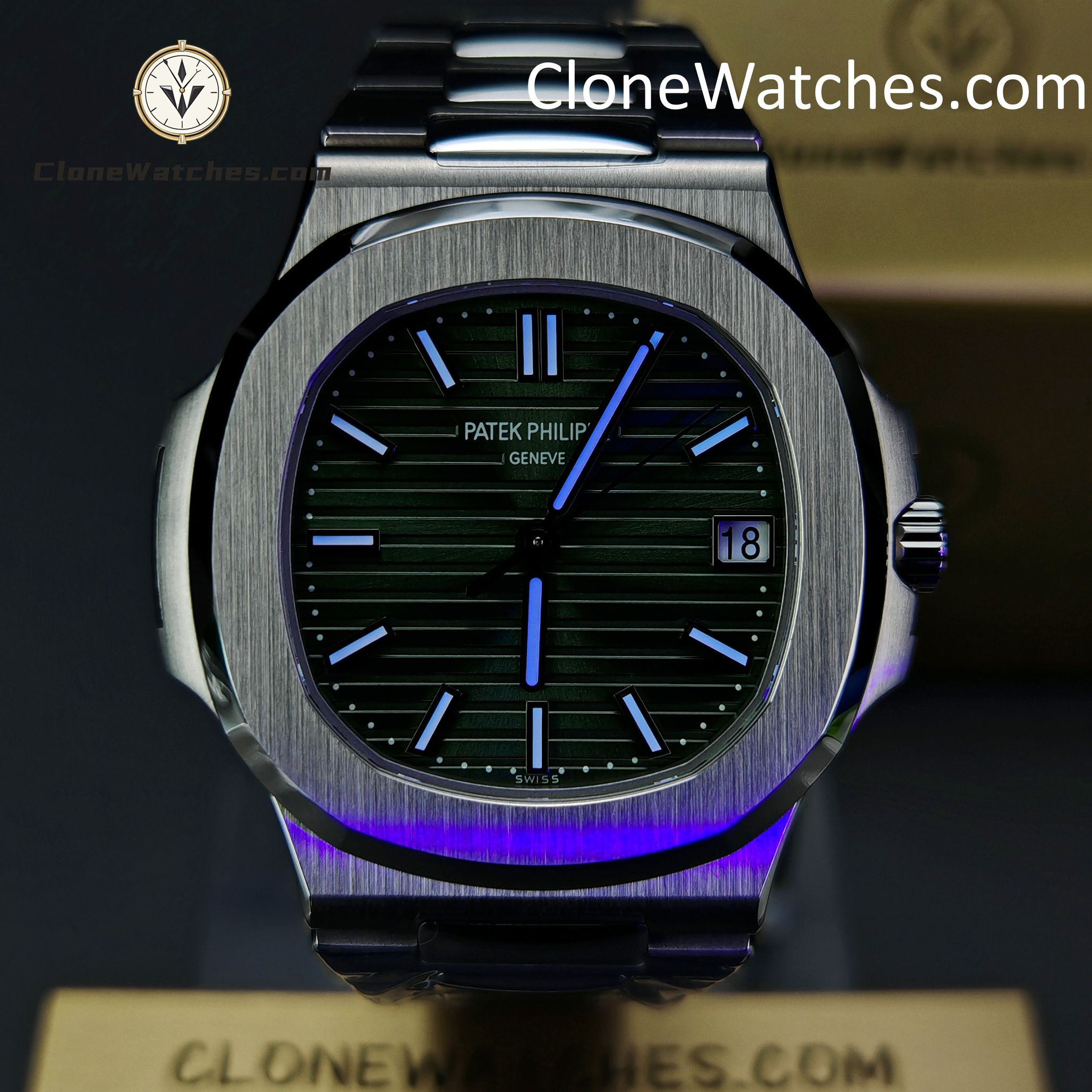 Patek Philippe Super Clone Watches 1:1 Nautilus 5711 Green Dial